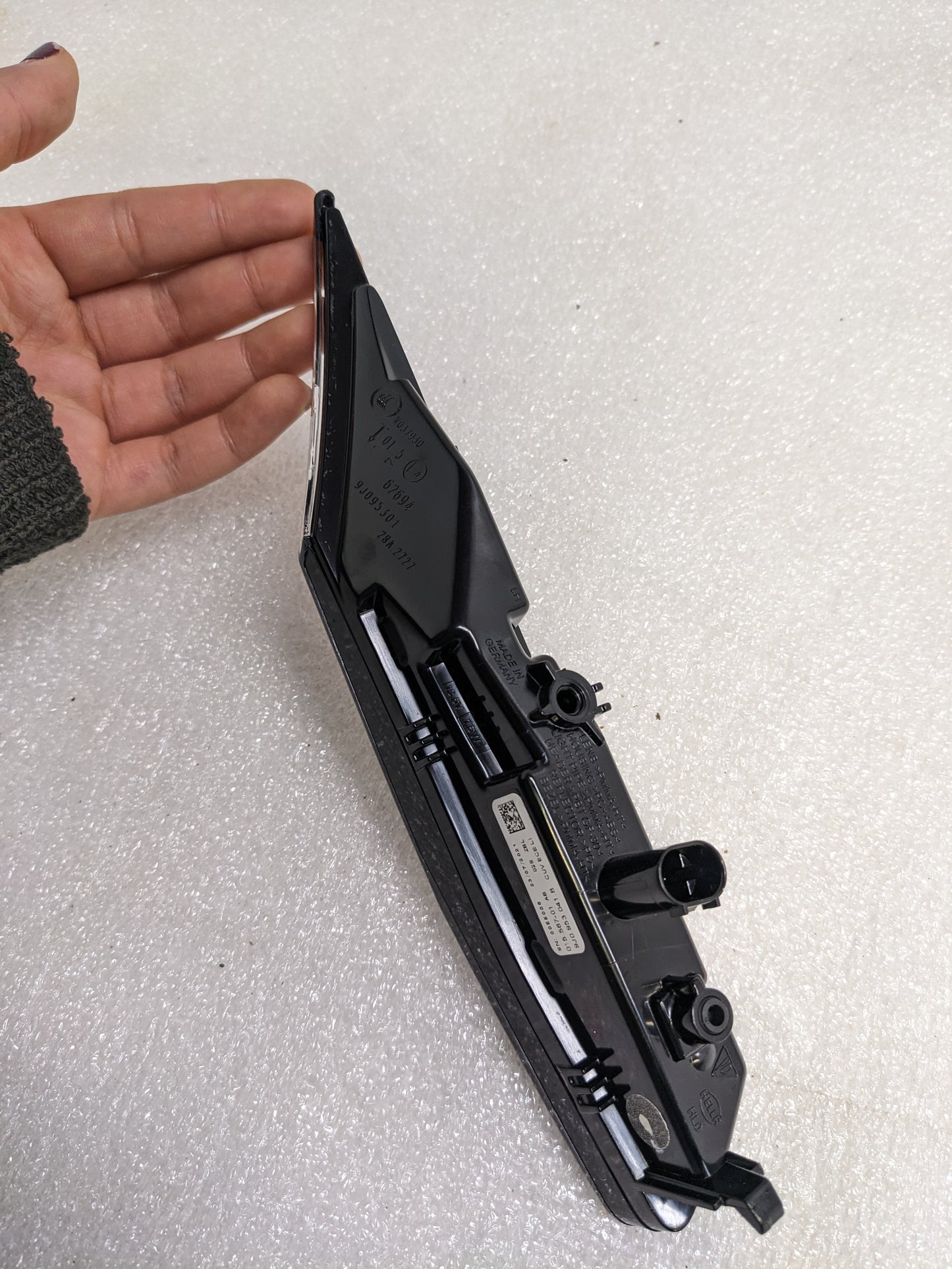 PORSCHE 9J0953041B TURN SIGNAL REPEATER LEFT FOR 2019-2023 TAYCAN NEW R23T6