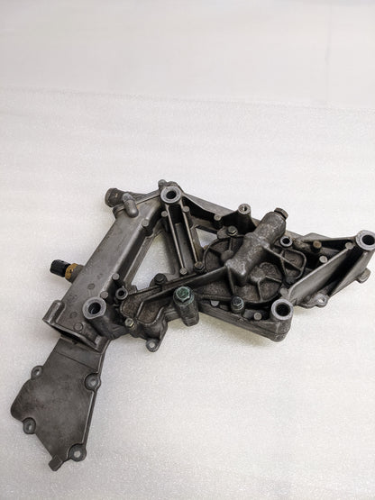 PORSCHE 996107012 ENGINE MOTOR OIL FLUID PUMP HOUSING FOR 1996-2004 BOXSTER 986 USED R21