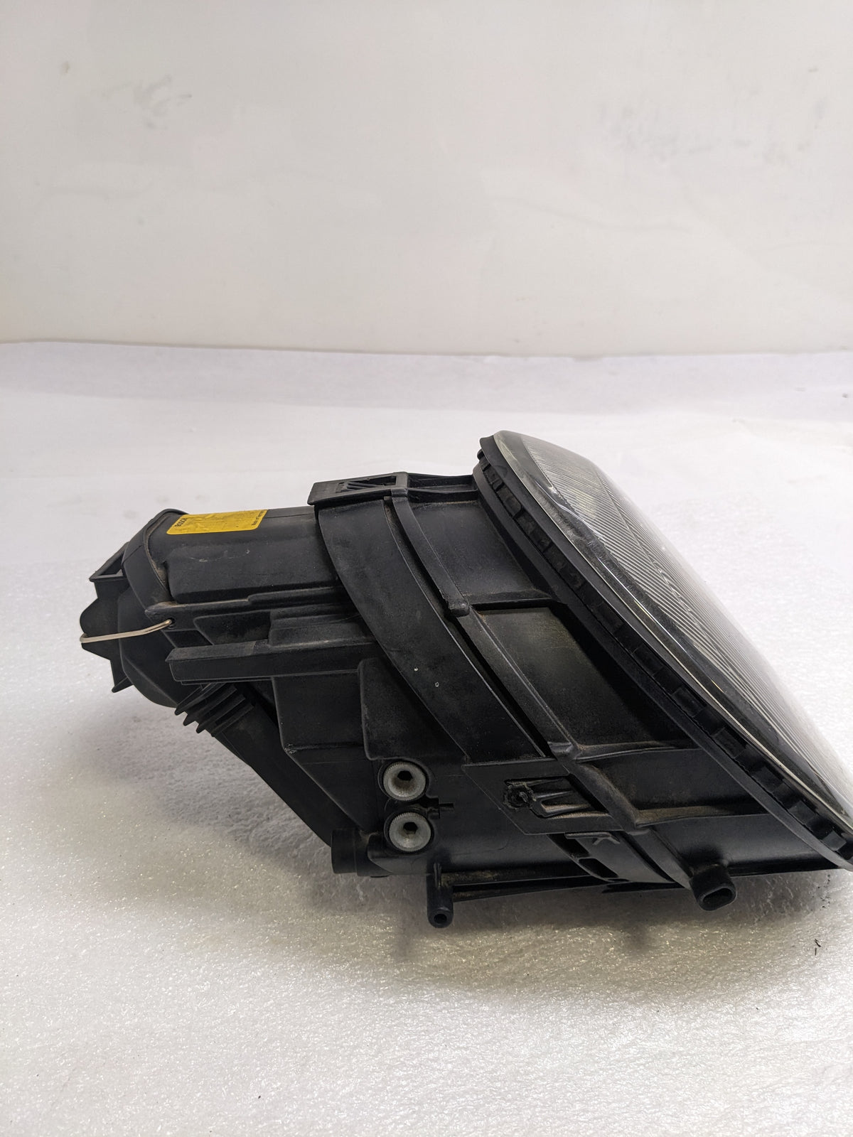 PORSCHE 99363105100 HALOGEN HEADLIGHT ASSEMBLY LEFT FOR 1995-1998 911 CARRERA/TARGA USED R25T3