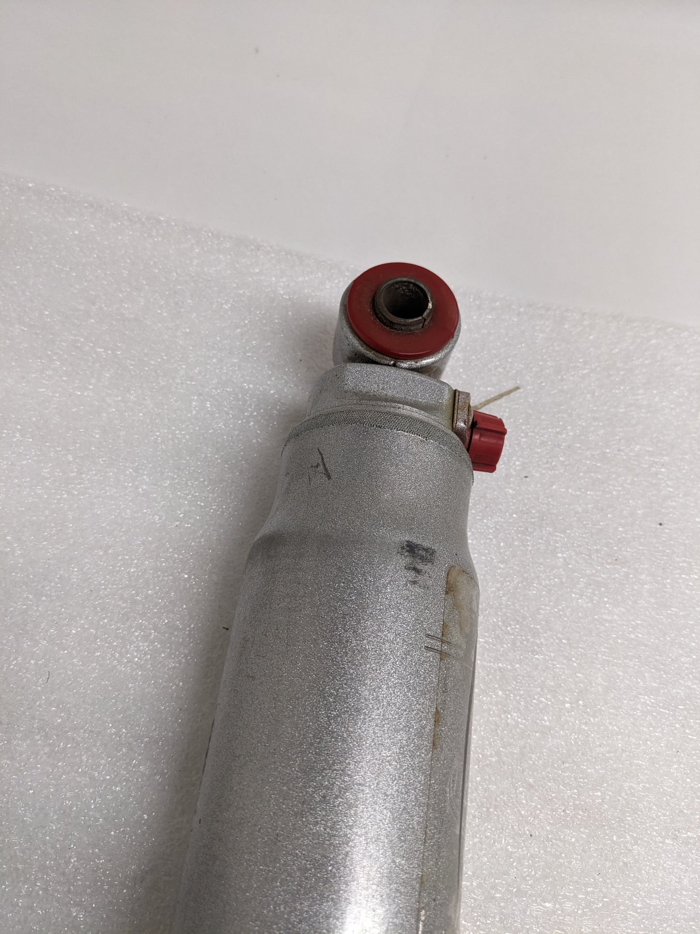 TRENDSAUTO RANCHO RS9000XL PAIR OF FRONT GAS SHOCK ABSORBERS FOR 2011-2016 FORD F250 F350 NEW SR