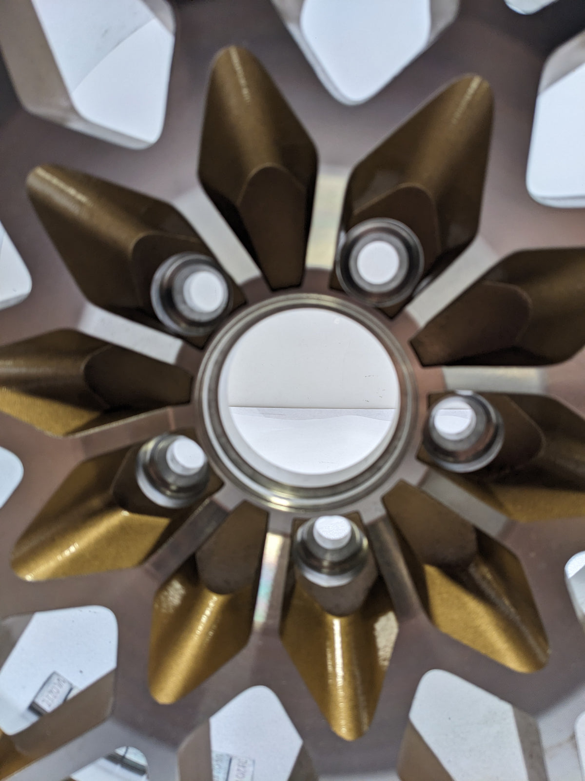 YEAR ONE 3508934G SNOWFLAKE 17X9 5X4.75 3MM POWDER COAT & CHROME GOLD WHEEL NEW B2