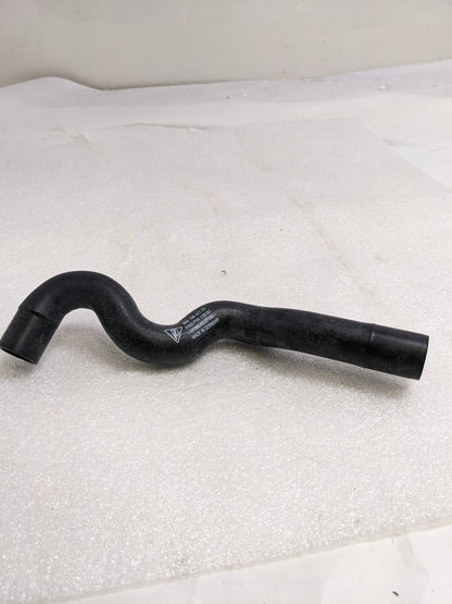 PORSCHE 99610647775 WATER HOSE SUPPLY/HEAT EXCH FOR 2001-2005 911 NEW R27T2