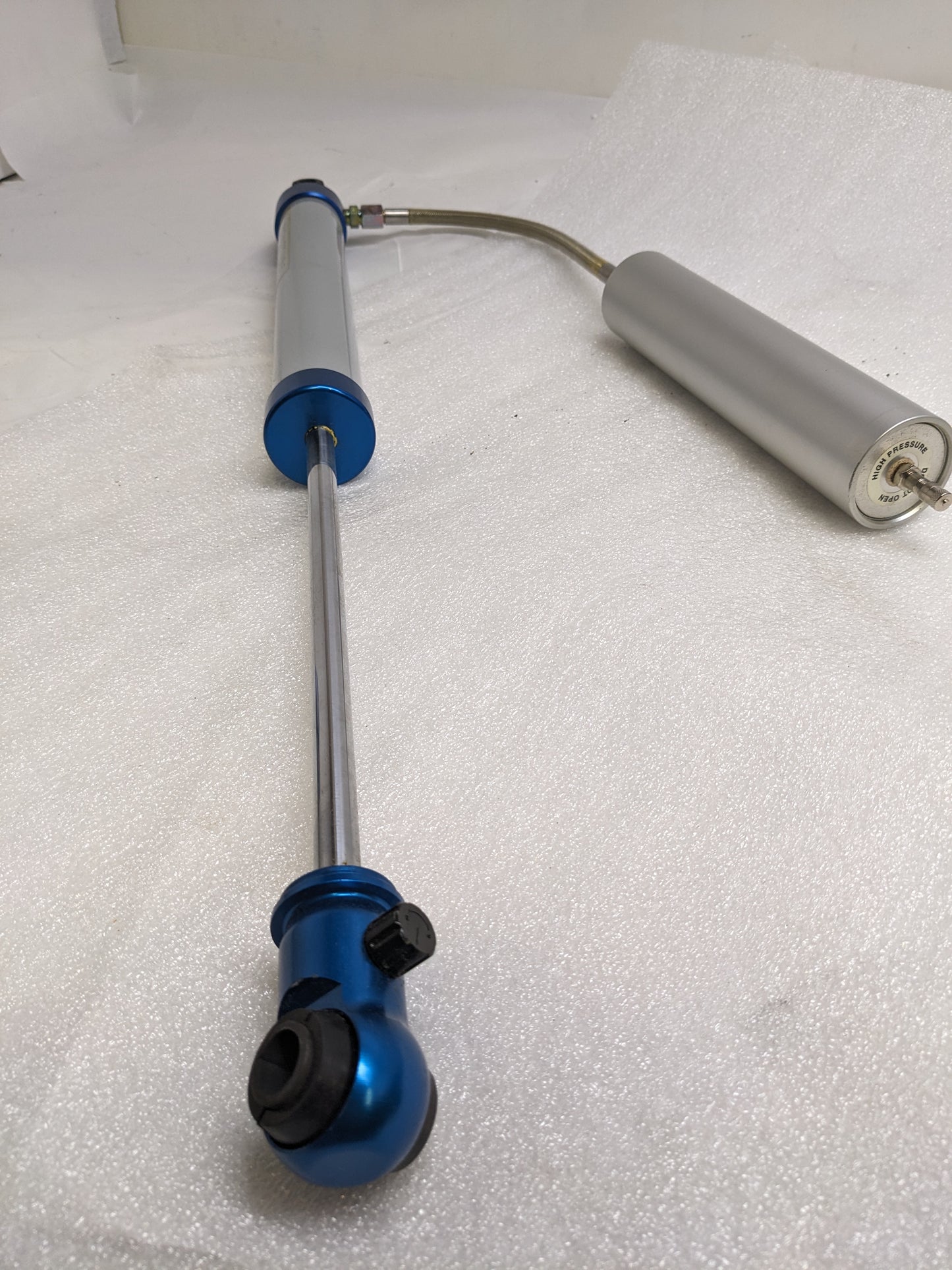 PRO COMP MX6141R ADJUSTABLE SHOCK FRONT FOR 1999-2010 CHEVROLET SILVERADO NEW SR