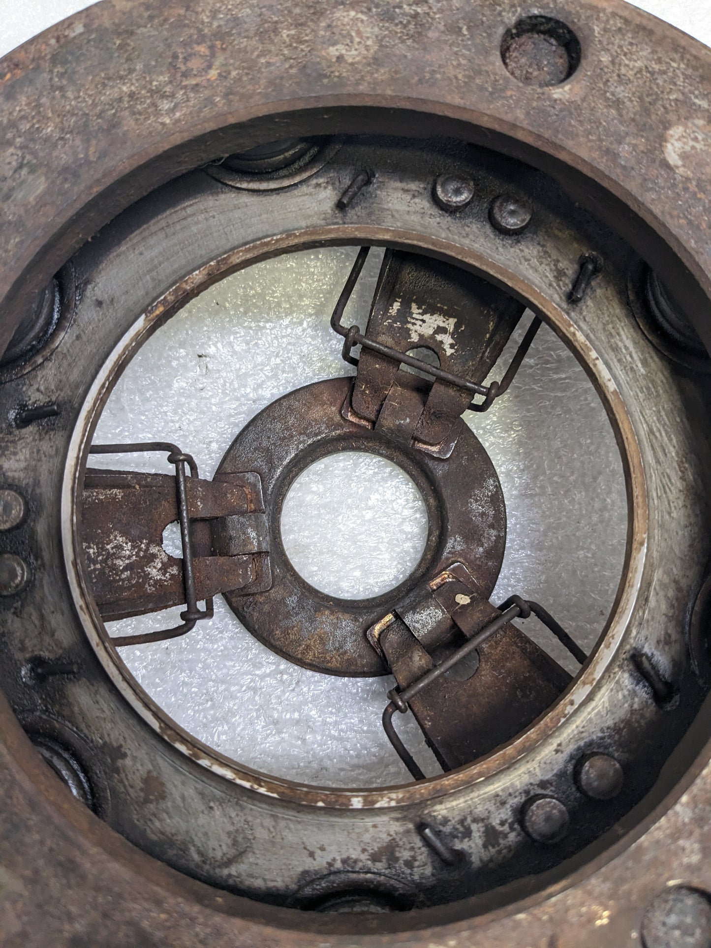 SACHS 211141025 CLUTCH PREASSURE PLATE 180MM FOR 56-65 PORSCHE 49-79 VOLKSWAGEN USED R23T2