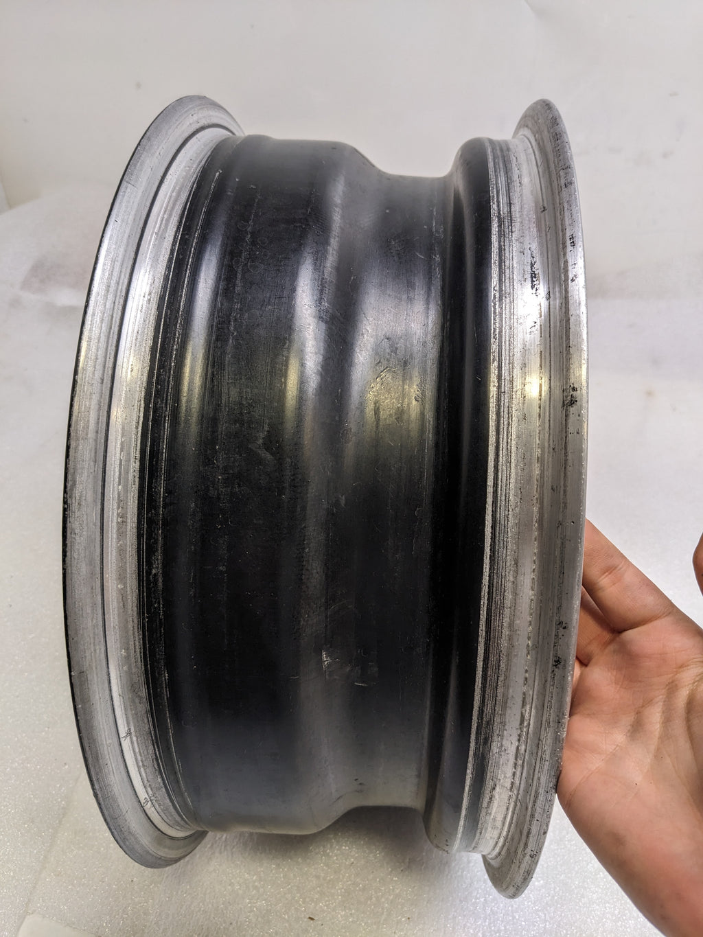 PORSCHE 6X15 IN 5 LUG 38MM OFFSET WHEEL SET FOR 912/911 USED B2