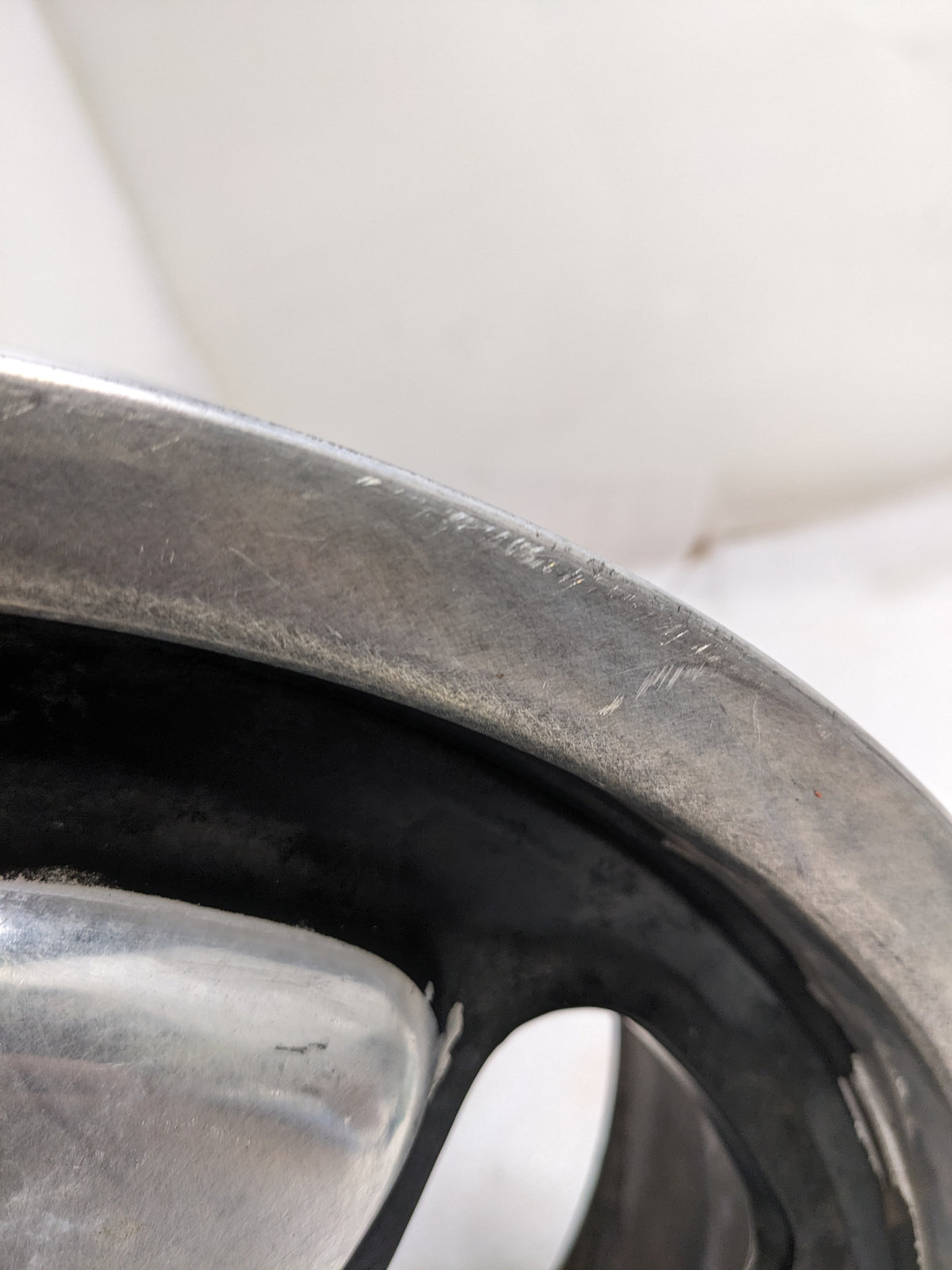 PORSCHE 6X15 IN 5 LUG 38MM OFFSET WHEEL SET FOR 912/911 USED B2