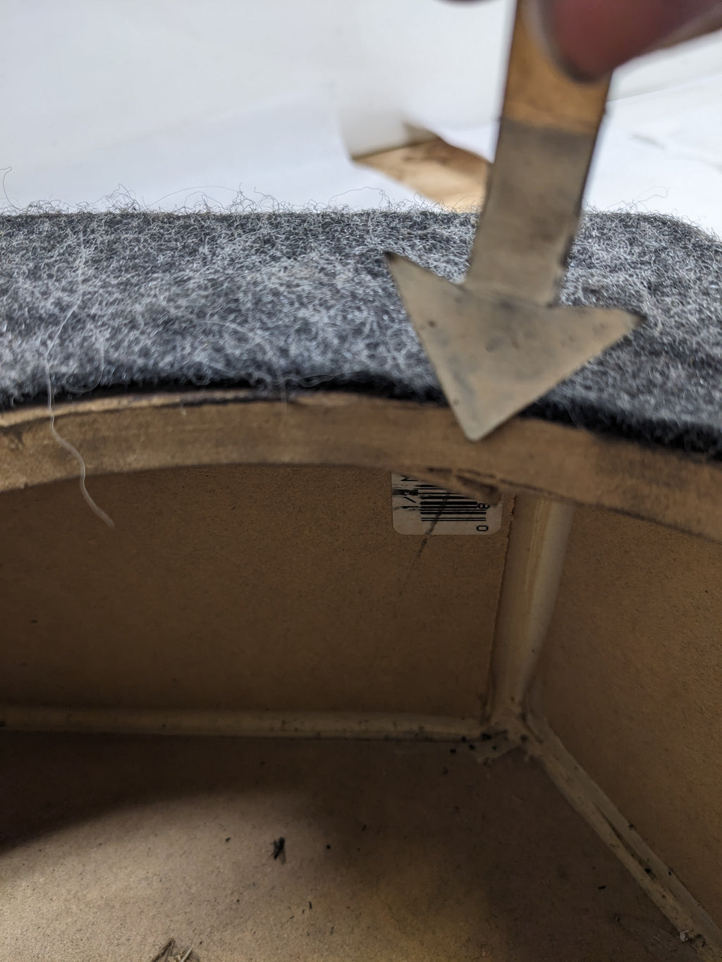 PORSCHE SUBWOOFER BOX 9-1/2" OPENING 0.5" THICK FOR 928 1977-2005 USED R23