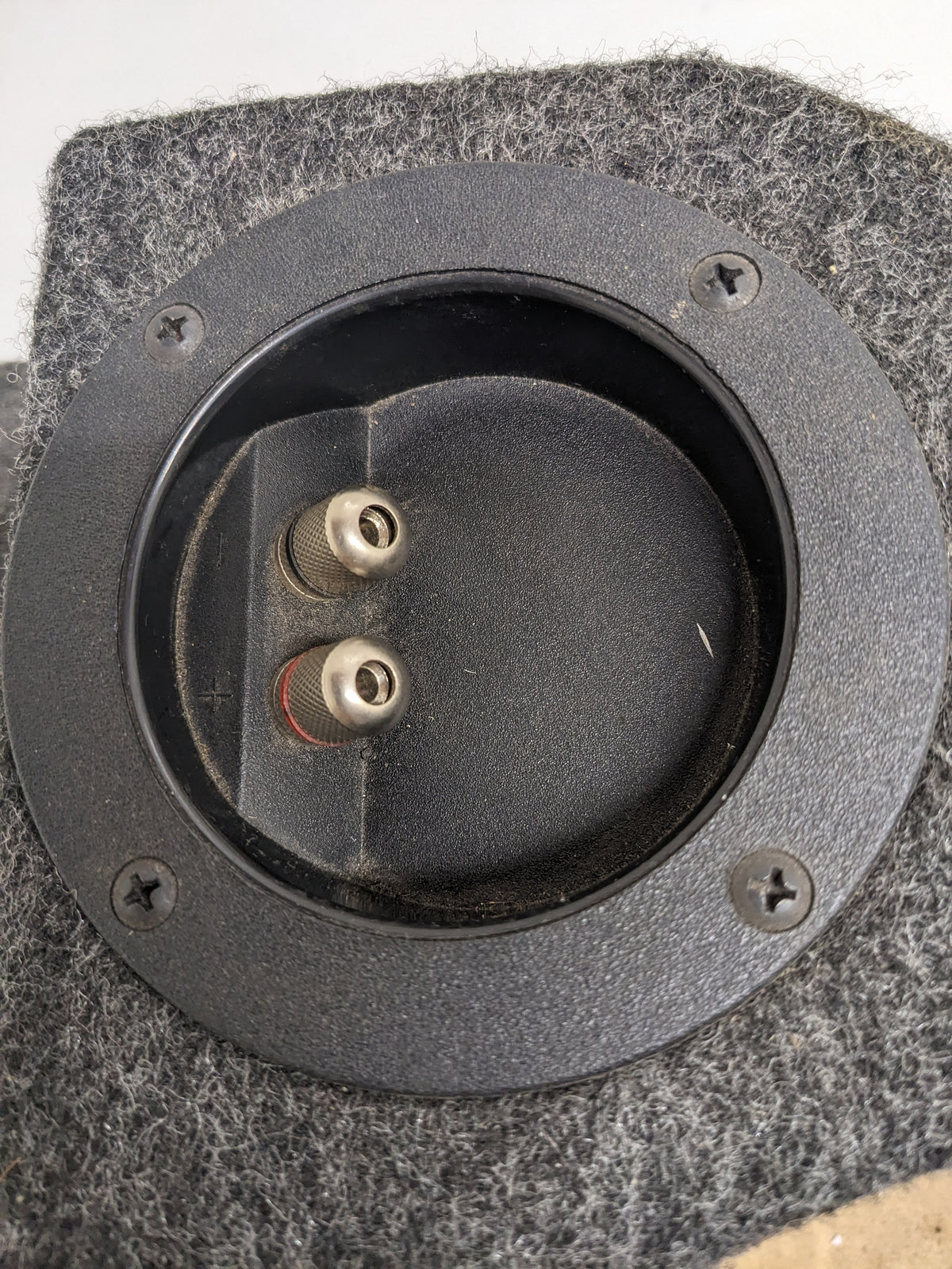 PORSCHE SUBWOOFER BOX 9-1/2" OPENING 0.5" THICK FOR 928 1977-2005 USED R23