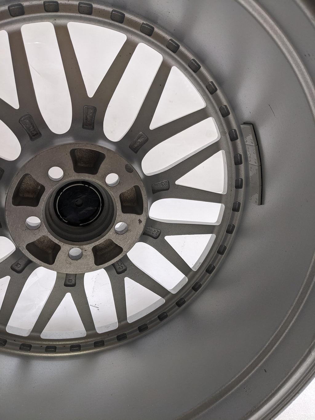VORS VR08188050035S-505 18X8 38MM 5X105 OFFSET WHEEL VR8 NEW B2