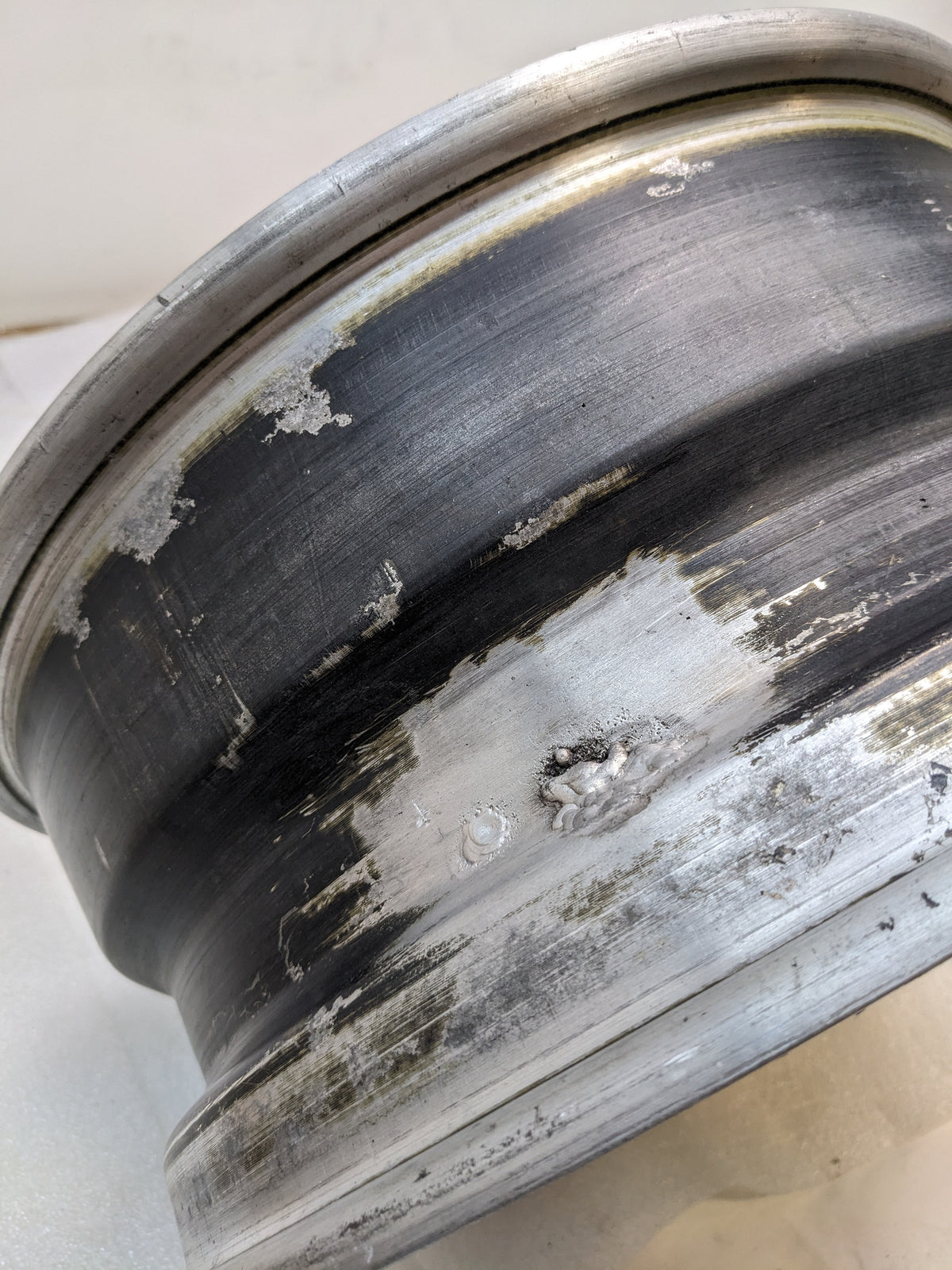 PORSCHE 6X15 IN 5 LUG 38MM OFFSET WHEEL SET FOR 912/911 USED B2