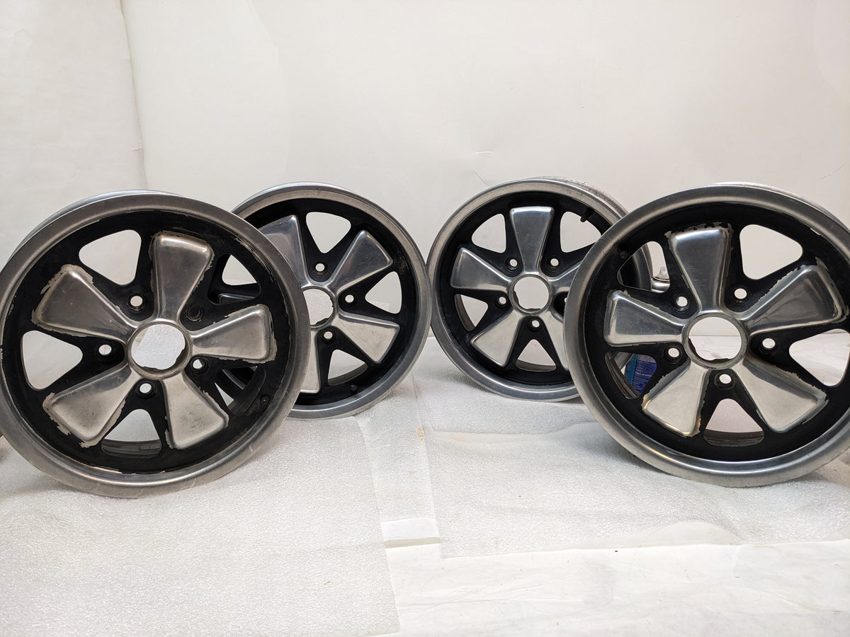 PORSCHE 6X15 IN 5 LUG 38MM OFFSET WHEEL SET FOR 912/911 USED B2
