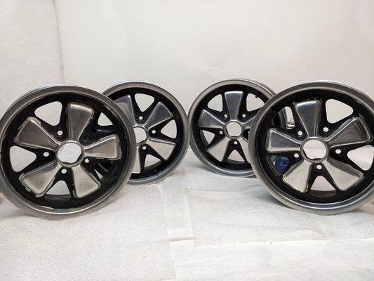 PORSCHE 6X15 IN 5 LUG 38MM OFFSET WHEEL SET FOR 912/911 USED B2