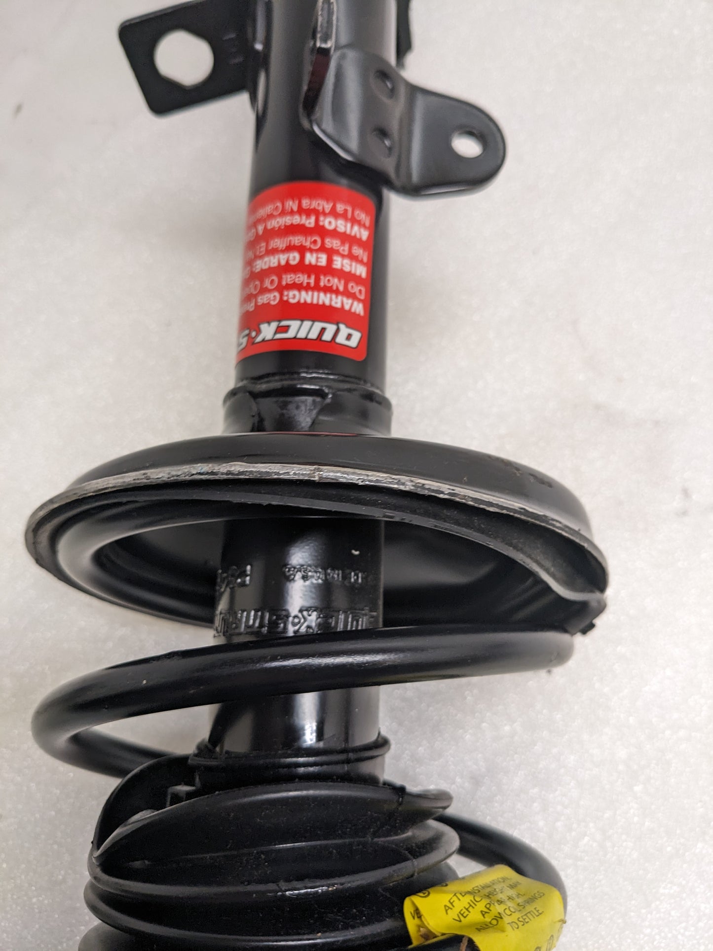 MONROE QUICK-STRUT 171954 STRUT & COIL SPRING ASSEMBLY FOR 1998-2002 CHEVROLET PRIZM/TOYOTA COROLLA NEW SR