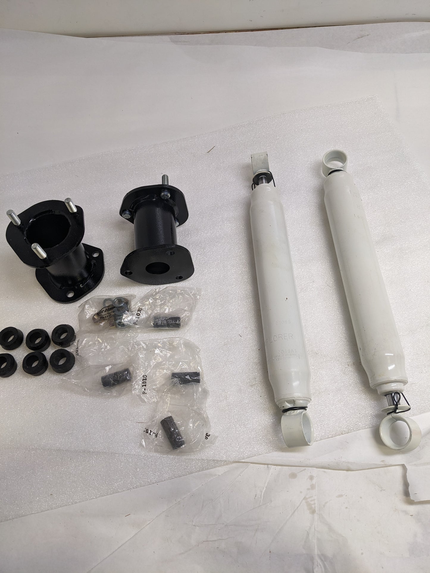 PRO COMP ES9000 SHOCK ABSORBERS (PAIR) NEW SR