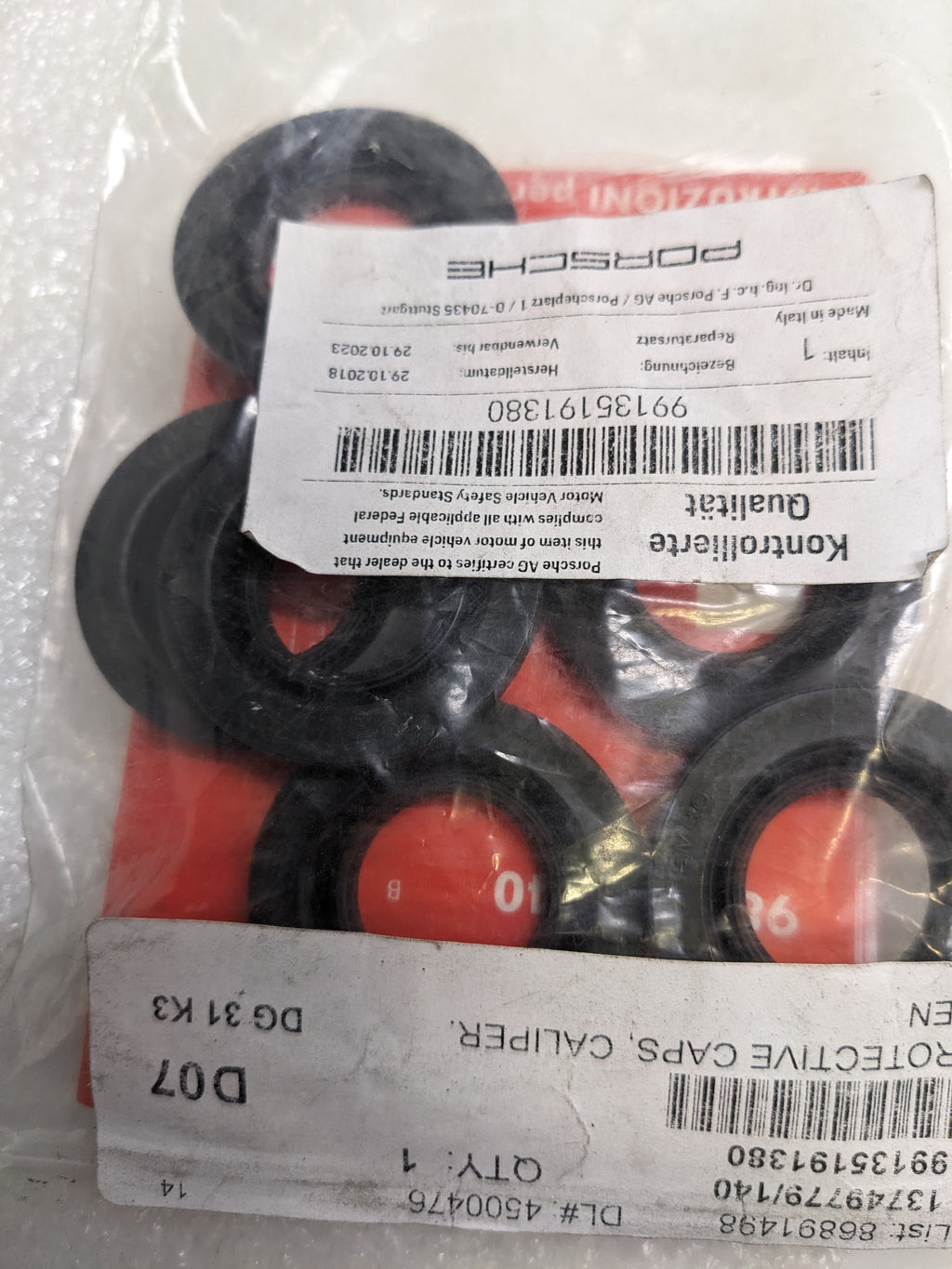 PORSCHE 99135191380 FRONT BRAKE PISTON SEAL CAPS FOR 2014-2019 911 AND 2020-2023 718 NEW R23T2