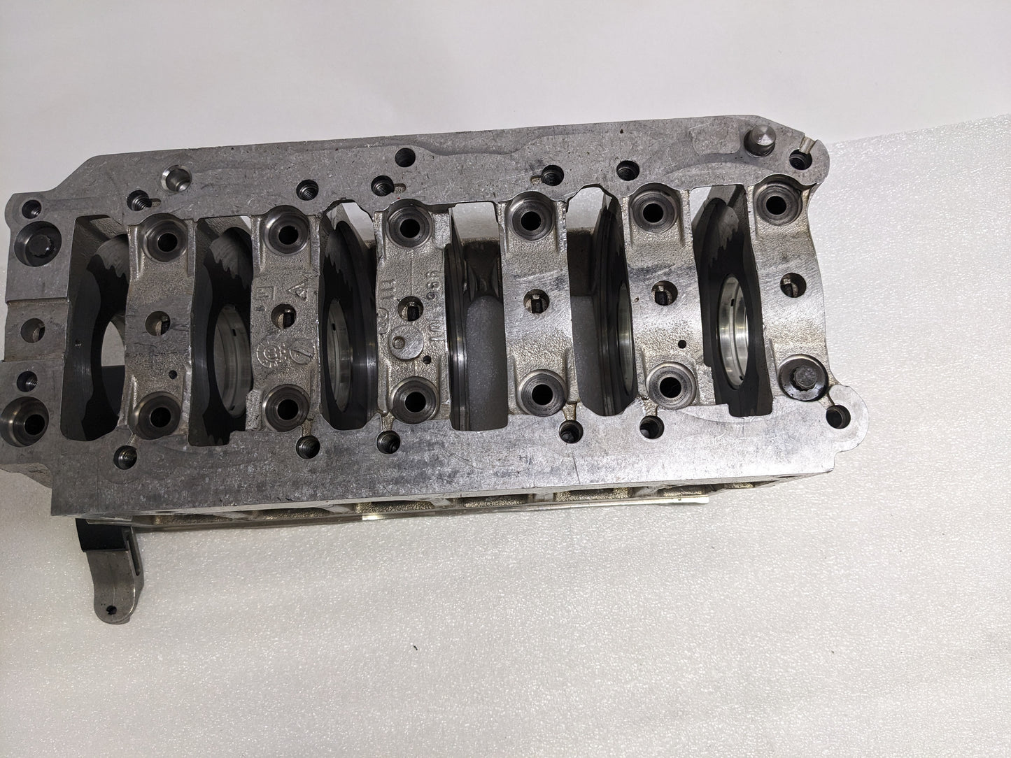 PORSCHE 996101111 DRIVESHAFT SUPPORT BEARING BRACKET FOR 1996-2004 BOXSTER 986 USED R14