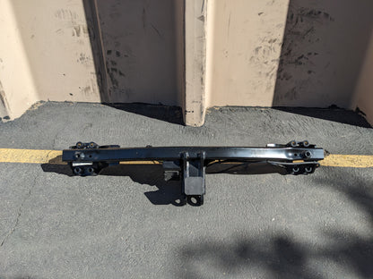 PORSCHE 95872200400 TRAILER HITCH FOR 2011-2018 CAYENNE NEW B2