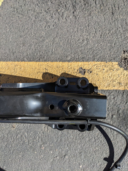 PORSCHE 95872200400 TRAILER HITCH FOR 2011-2018 CAYENNE NEW B2