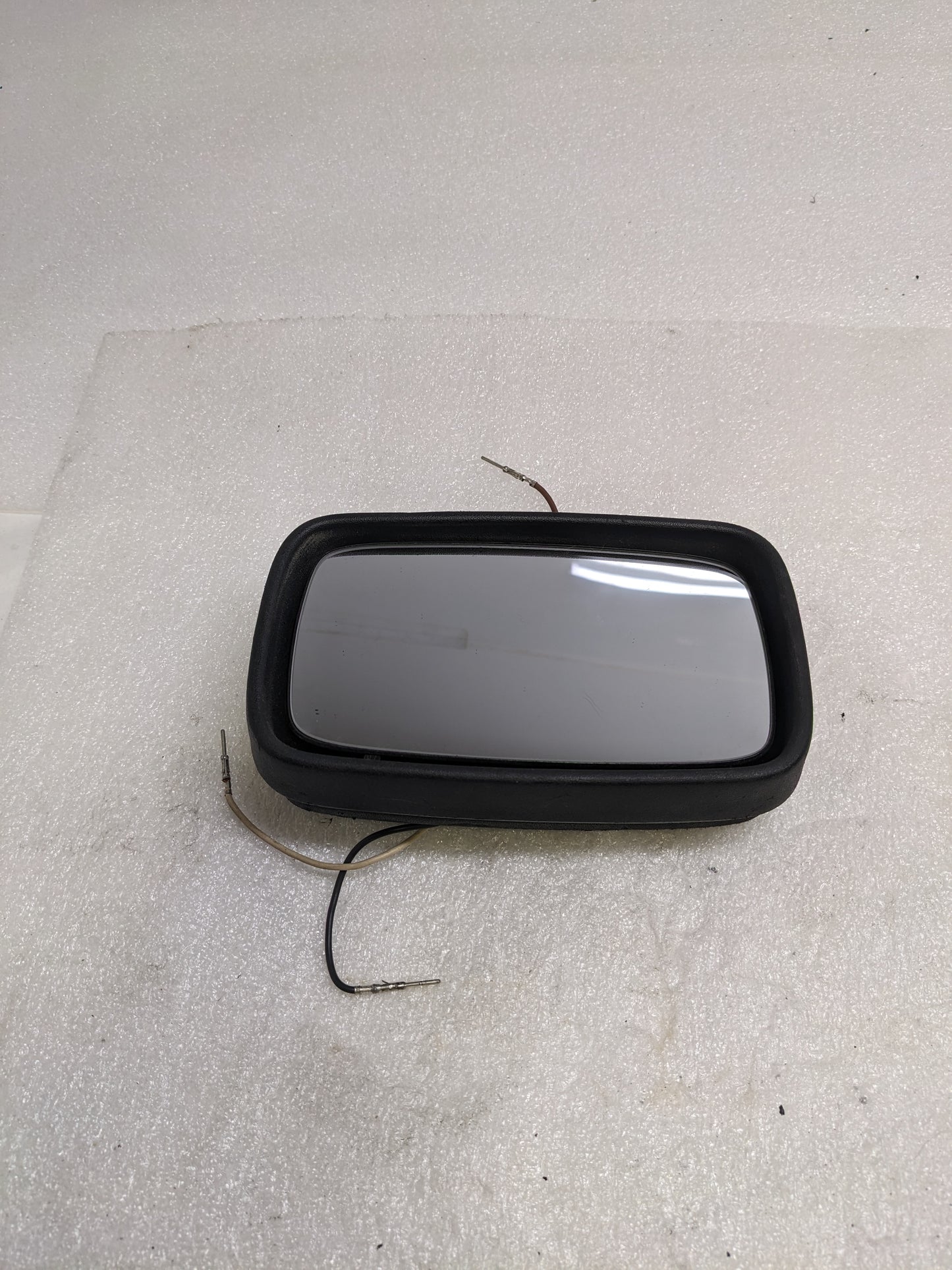 PORSCHE 94473104101 DOOR MIRROR FRAME ASSEMBLY RIGHT/LEFT FOR 911/928/944/924 USED R23T6