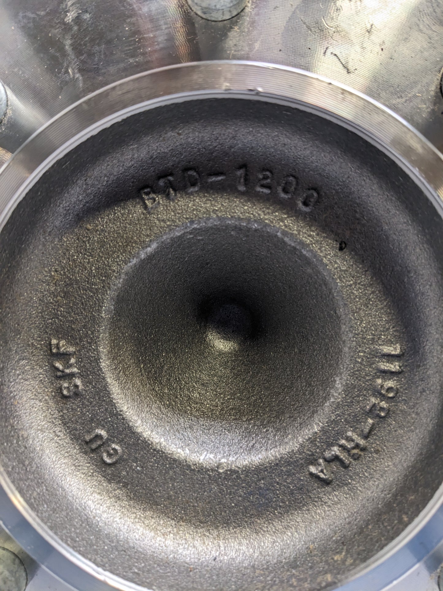 SKF BTD1200 WHEEL BEARING AND HUB ASSEMBLY NEW R11TB #2