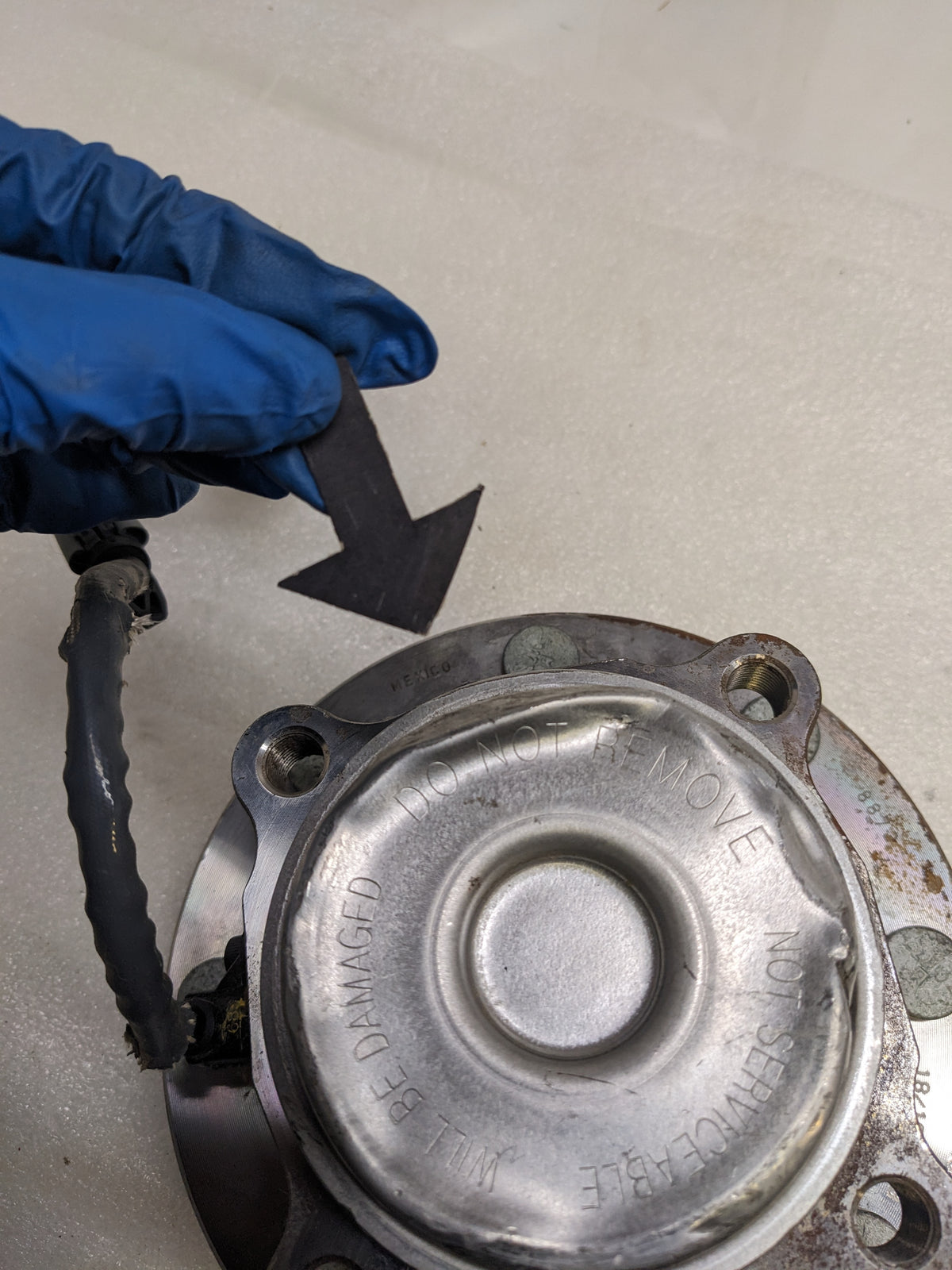 SKF BTD1200 WHEEL BEARING AND HUB ASSEMBLY NEW R11TB #2
