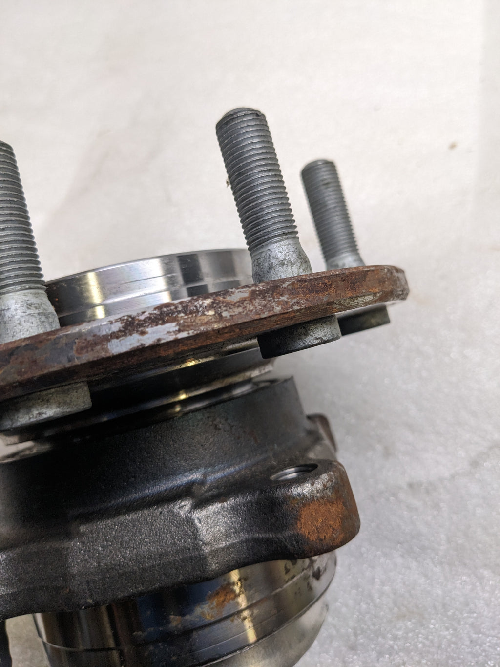 SKF BTD1200 WHEEL BEARING AND HUB ASSEMBLY NEW R11TB #2