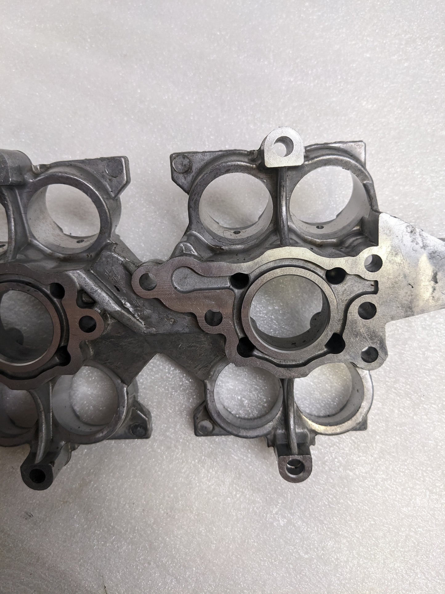 PORSCHE 9961041058R  LEFT SIDE FLAT TAPPET HOUSING FOR 1997-2004 BOXSTER USED R23