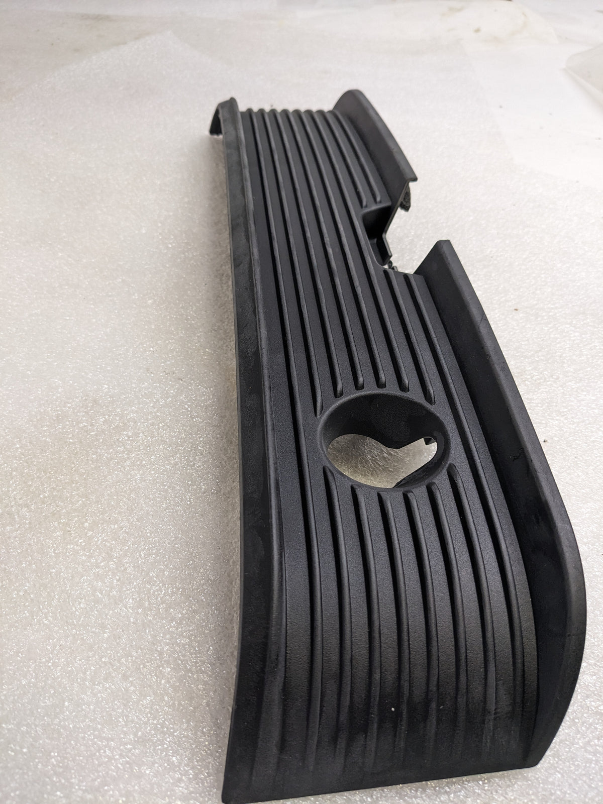 PORSCHE 9J1807823QOK1 BUMPER TRIM LOWER FOR 2020-2023 TAYCAN NEW R20