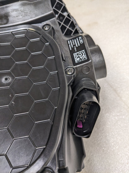 PORSCHE 9P5941681B LED HEADLIGHT WITH MATRIX BEAM FOR 2020-2021 992 TURBO NEW SR