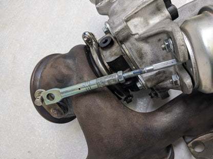 GENUINE GM 55565353 TURBOCHARGER 18.6 X 16.6 X 12.4 INCHES NEW E2