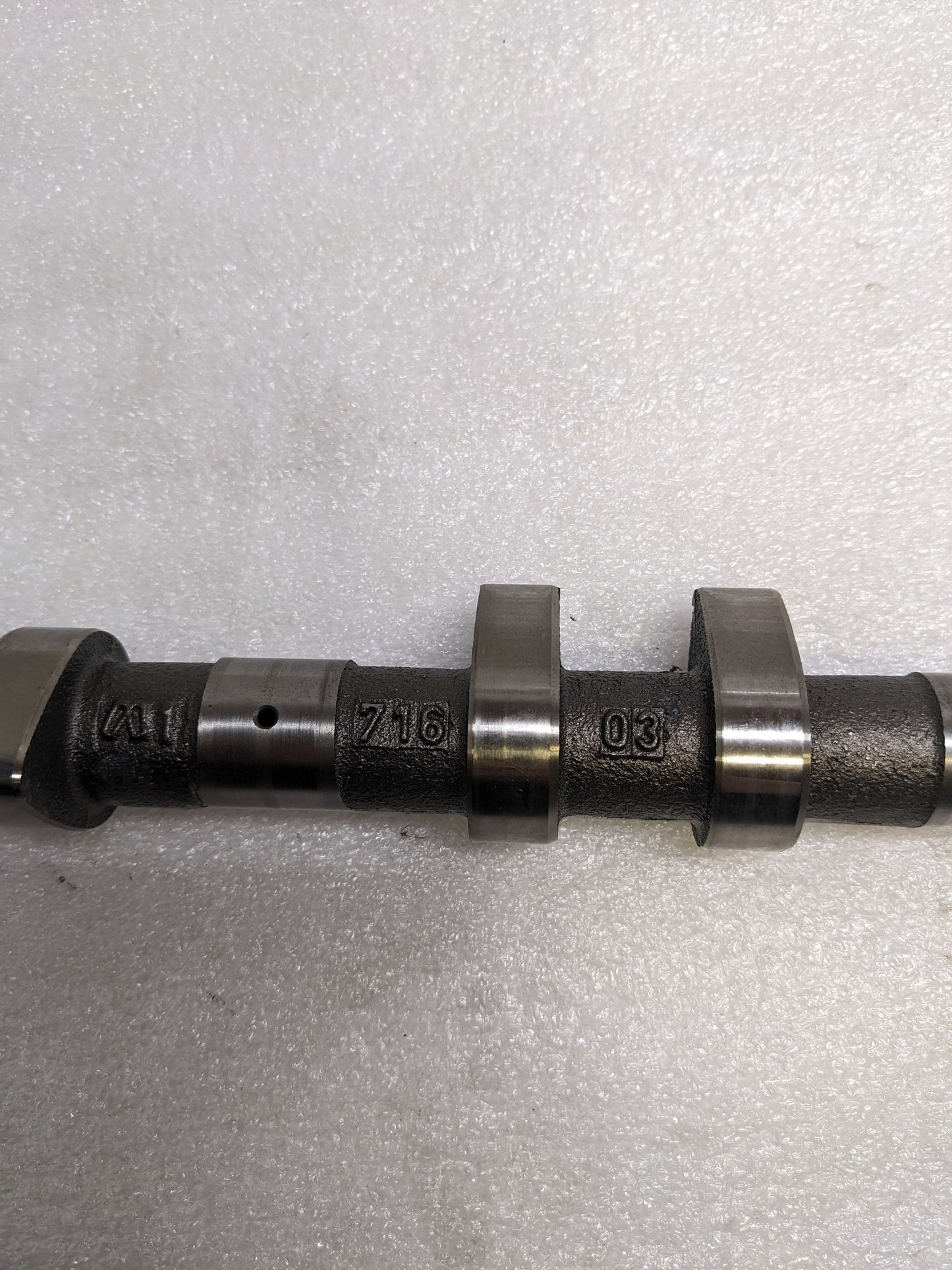 PORSCHE 99622171617 INTAKE CAMSHAFT 22155/3.2/3.4 USED R23