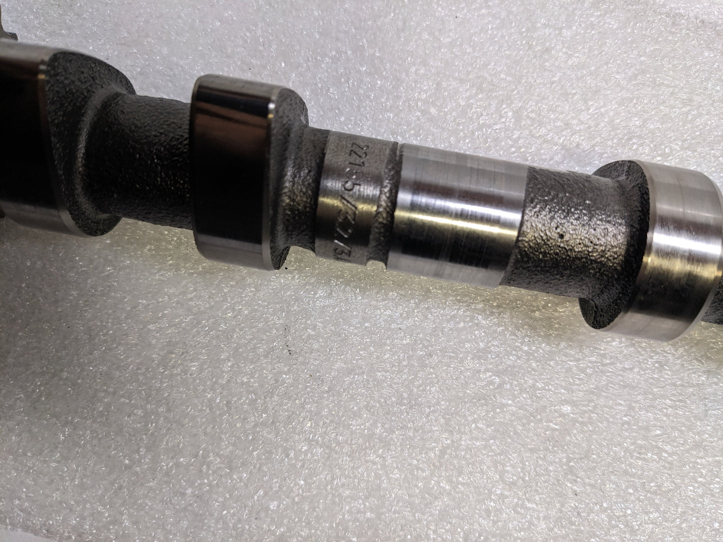 PORSCHE 99622171617 INTAKE CAMSHAFT 22155/3.2/3.4 USED R23