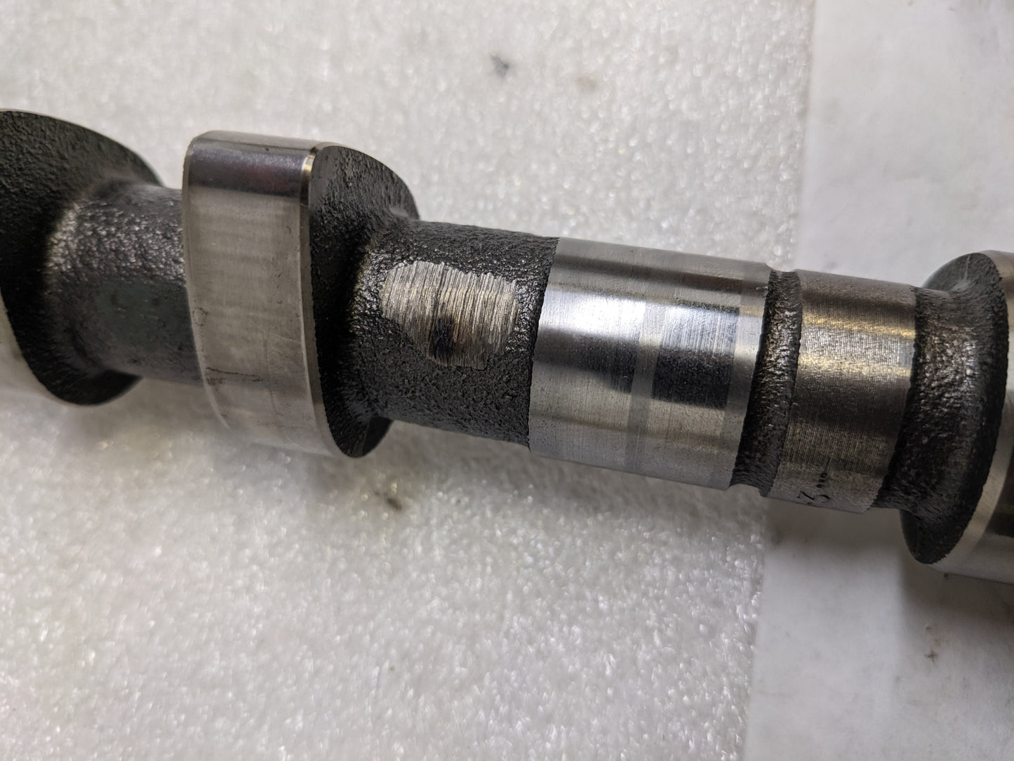 PORSCHE 99622171617 INTAKE CAMSHAFT 22155/3.2/3.4 USED R23