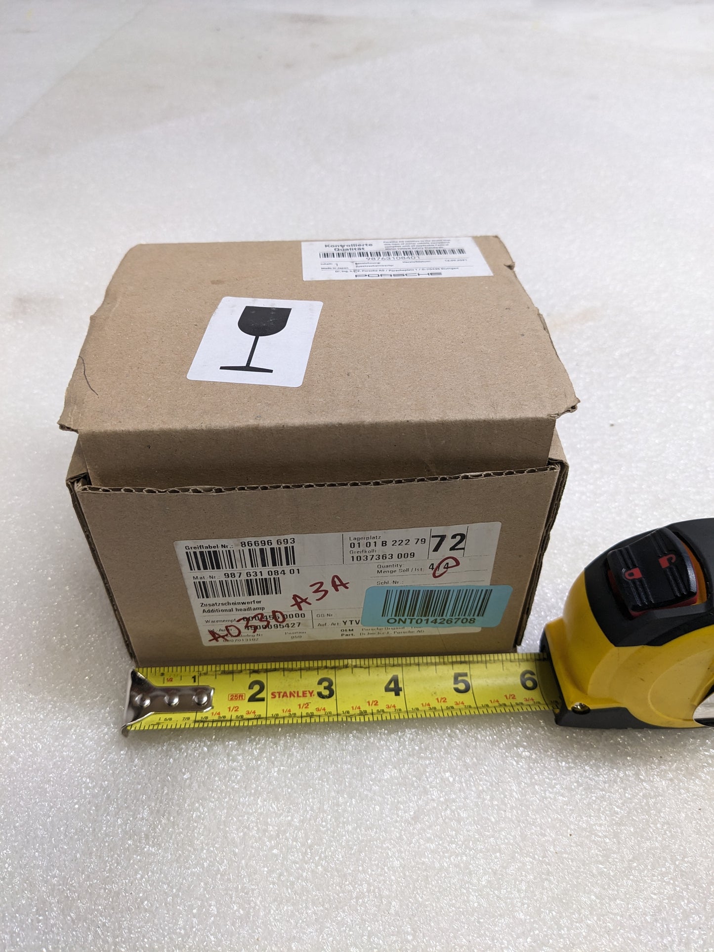 PORSCHE 98763108401 FOG LIGHT FOR 2006-2008 CAYMAN NEW R21