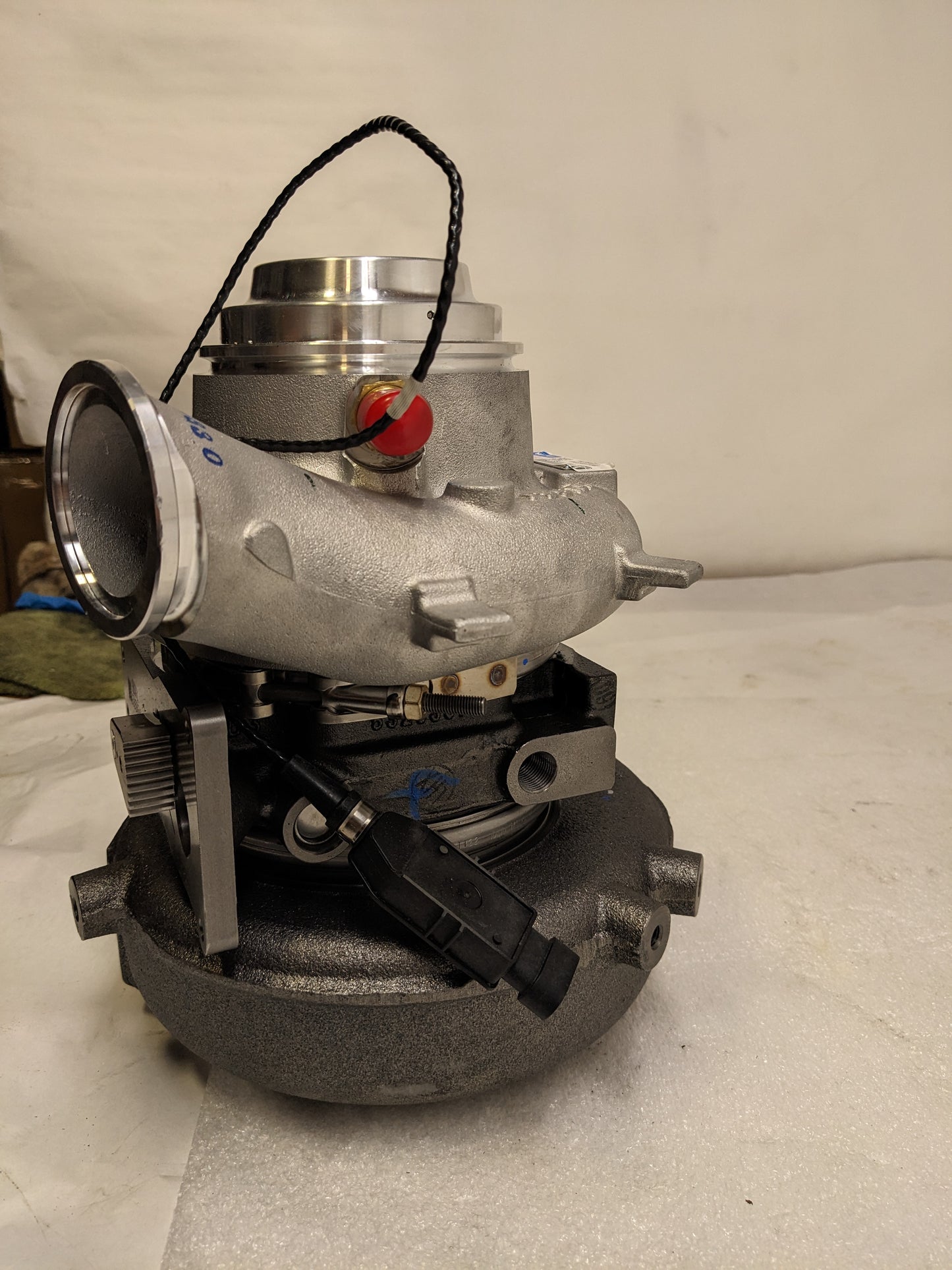 CUMMINS HOLSET 5459710 TURBOCHARGER X15 HE400VG WITH TURBOCHARGER KIT  NEW B2