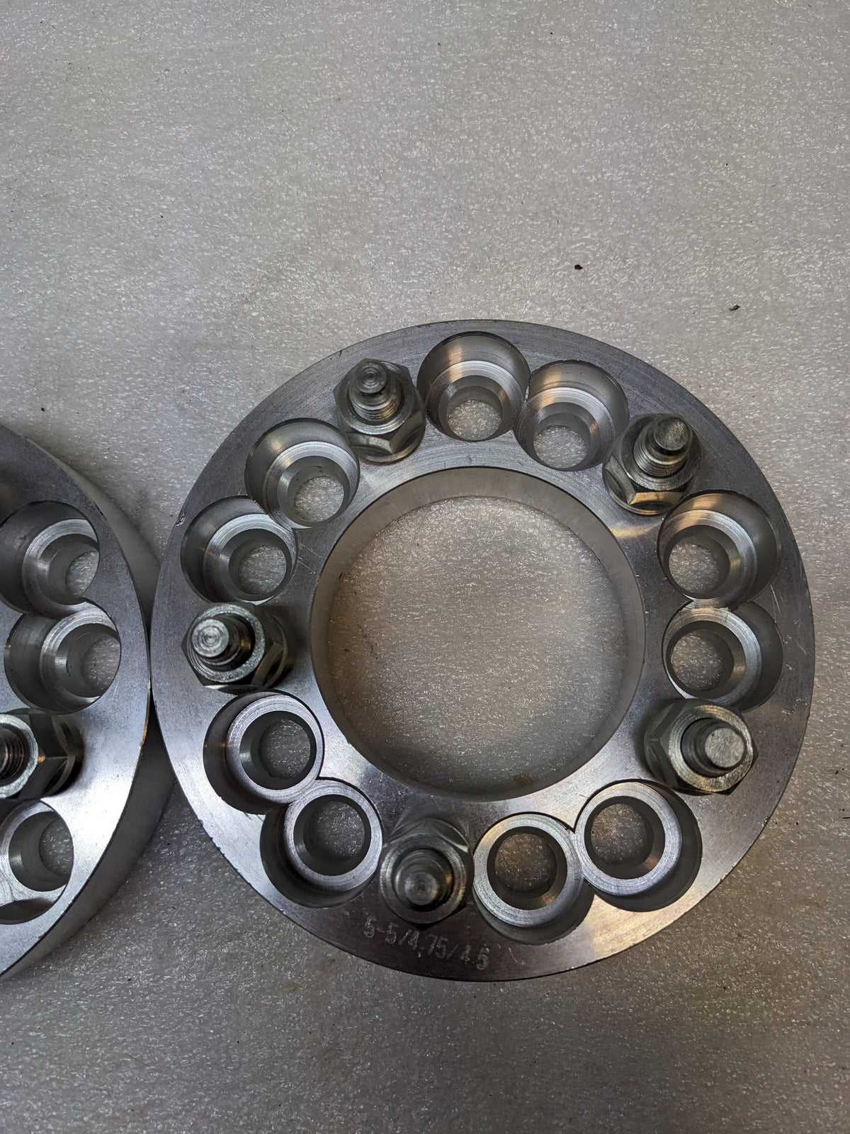 UNBRANDED WHEEL ADAPTER  5X5/4.75/4.5 (PAIR) NEW R6TF
