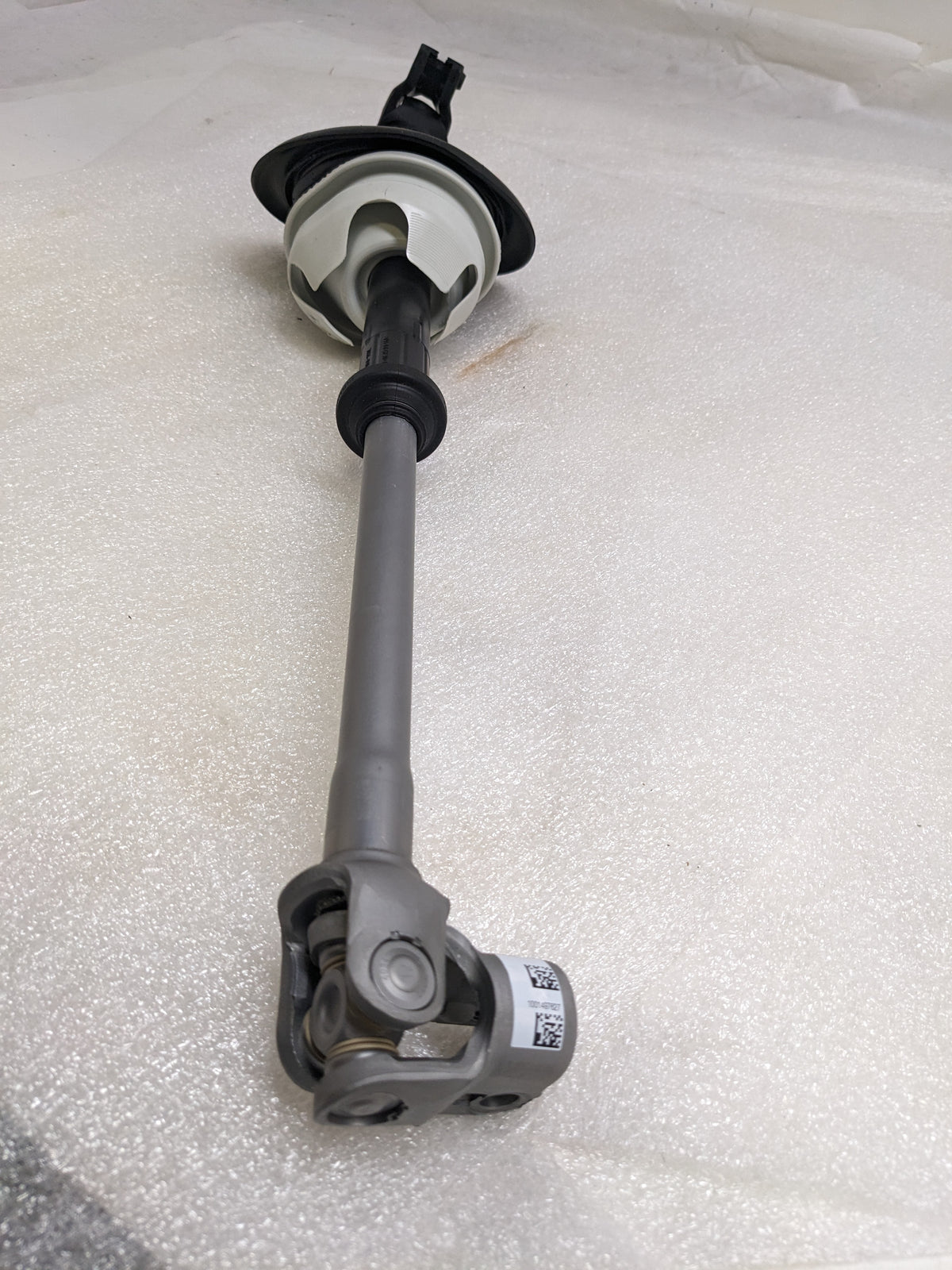 PORSCHE 95B419753E STEERING SHAFT FOR 2016-2018 MACAN NEW R20