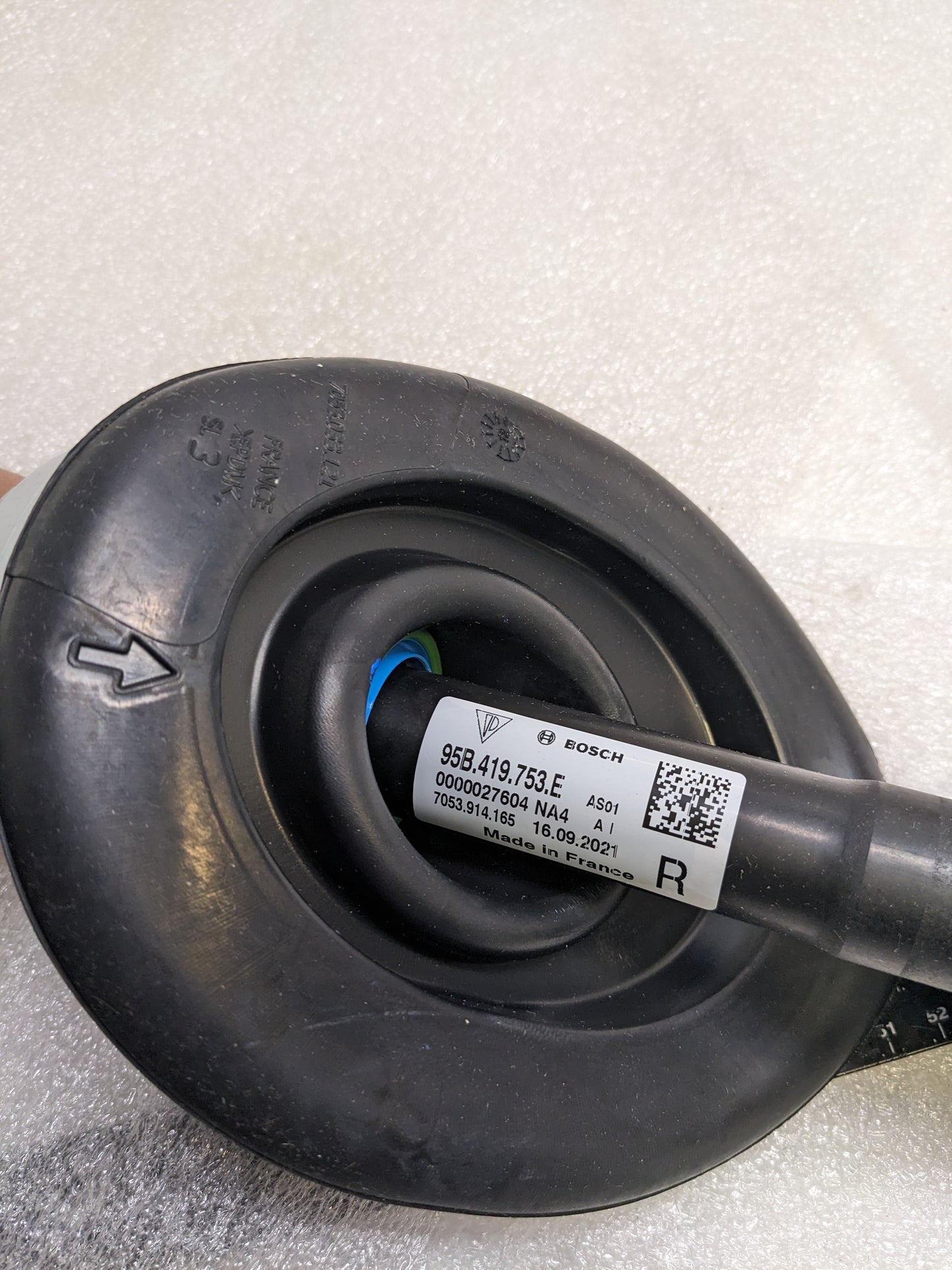 PORSCHE 95B419753E STEERING SHAFT FOR 2016-2018 MACAN NEW R20