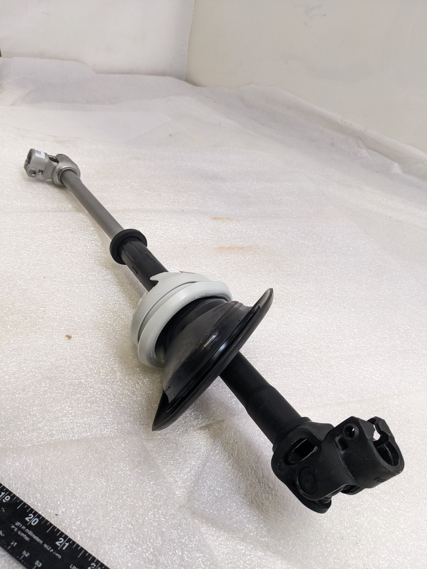 PORSCHE 95B419753E STEERING SHAFT FOR 2016-2018 MACAN NEW R20