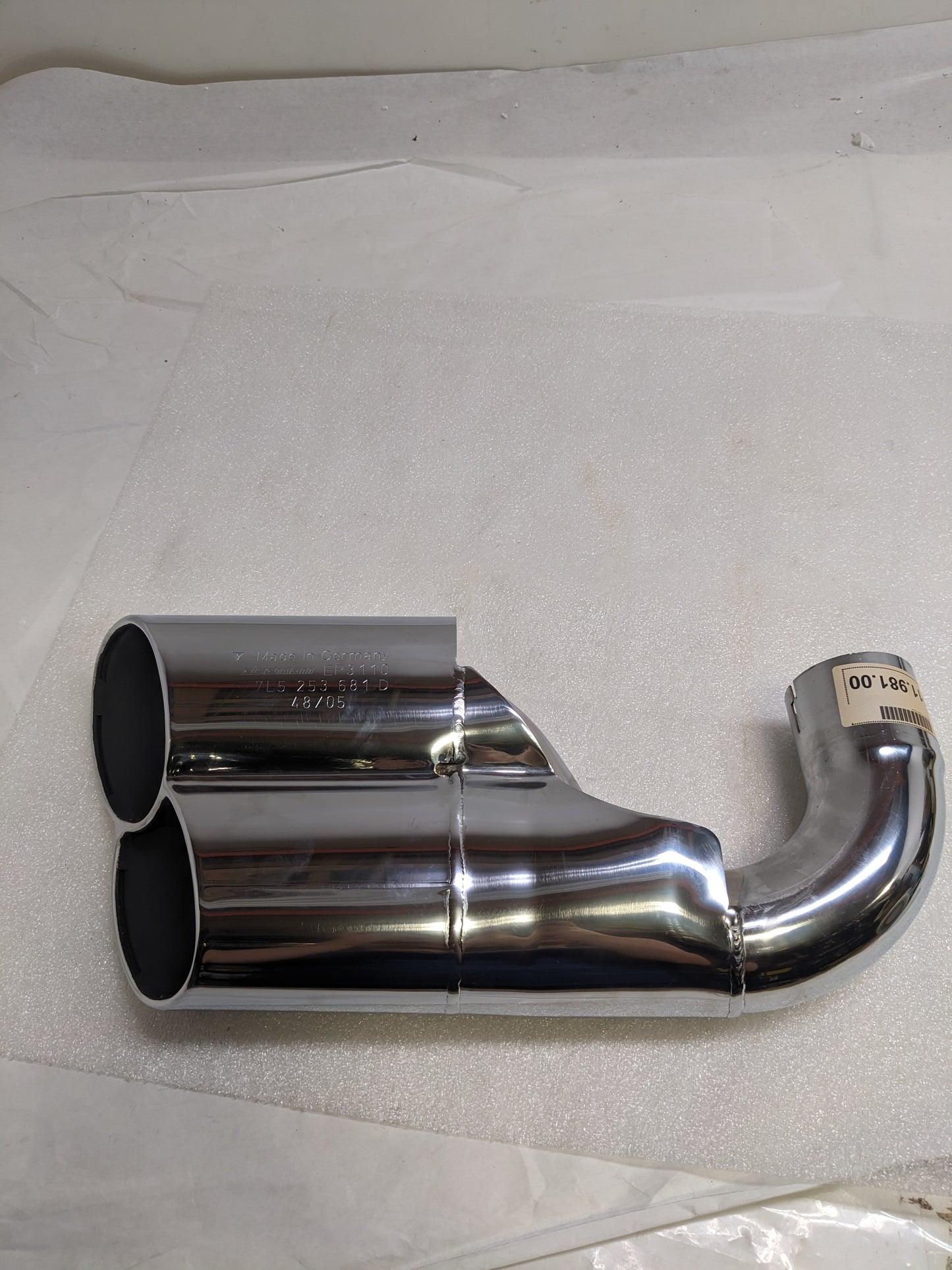 PORSCHE 95511198100 EXHAUST TAIL PIPE TIP FOR 2003-2006 CAYENNE LEFT NEW R21