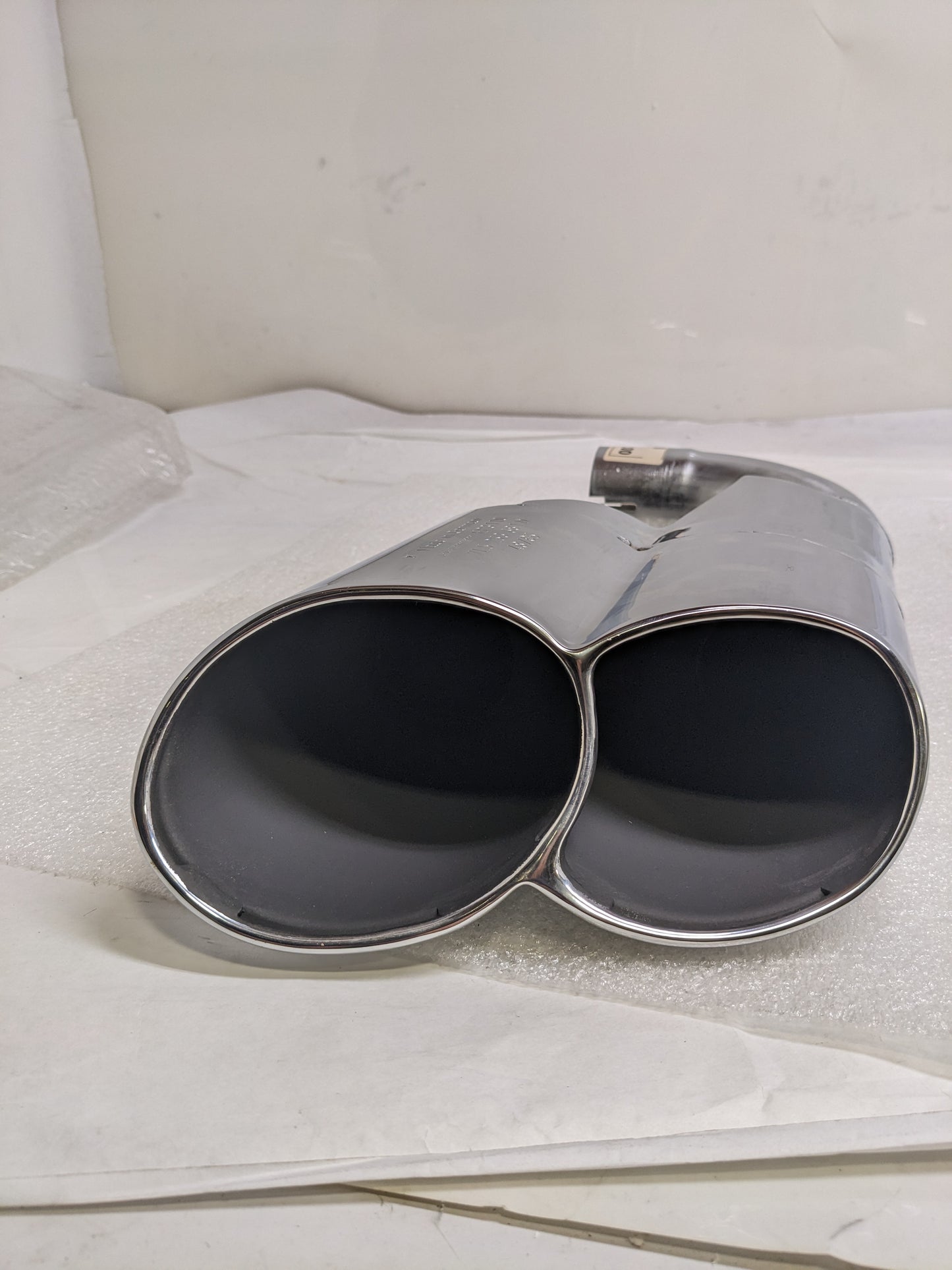 PORSCHE 95511198100 EXHAUST TAIL PIPE TIP FOR 2003-2006 CAYENNE LEFT NEW R21