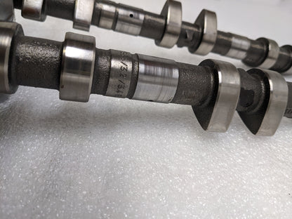 PORSCHE 996105053 CAMSHAFTS W/ ADJUSTER FOR BOXSTER 986/911/996 USED R21