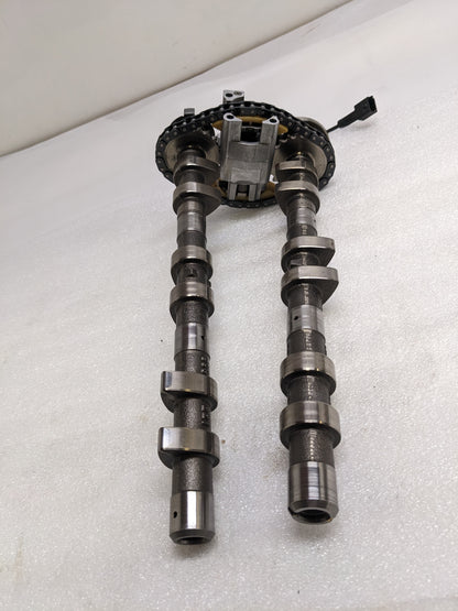 PORSCHE 996105053 CAMSHAFTS W/ ADJUSTER FOR BOXSTER 986/911/996 USED R21