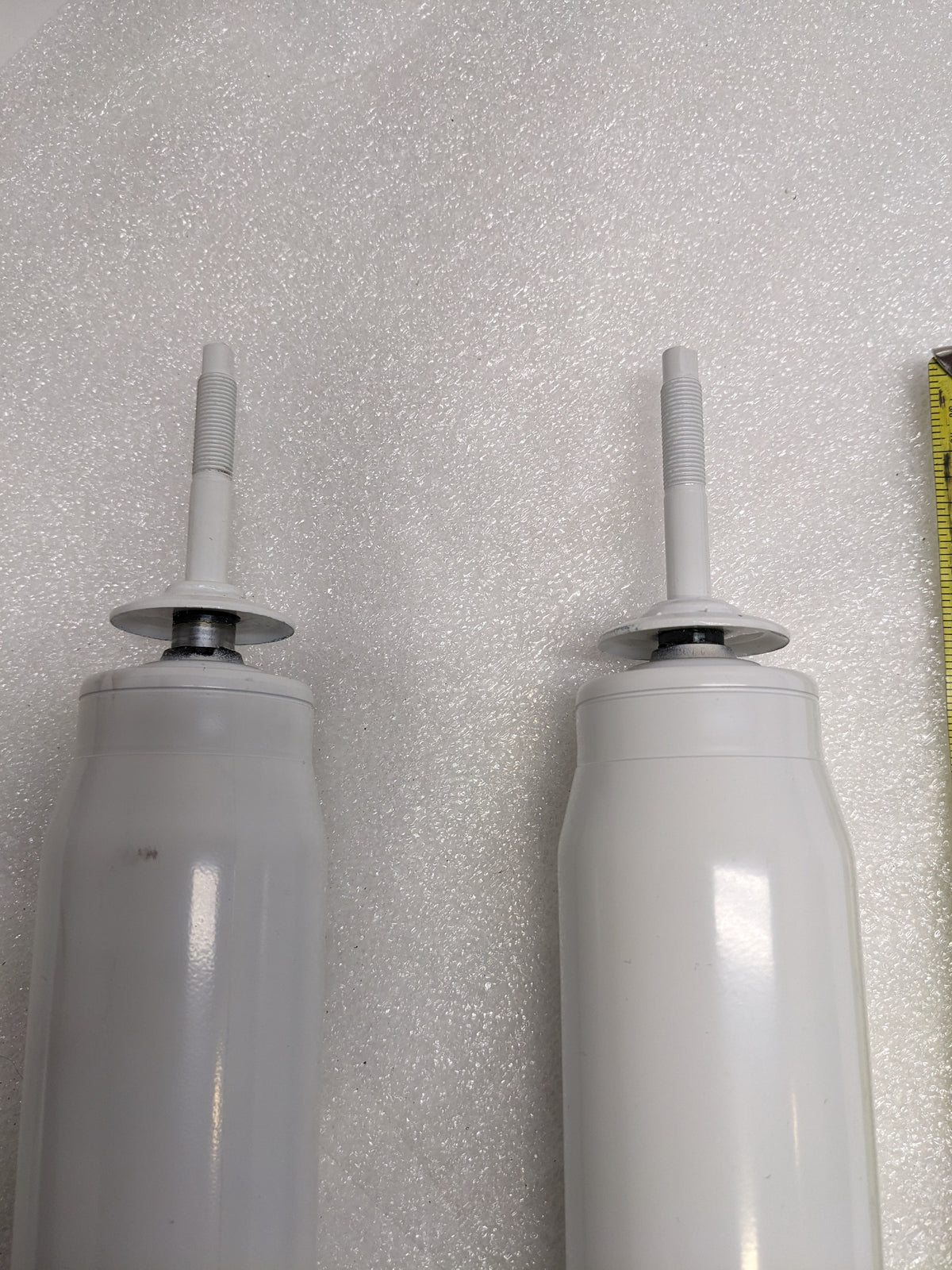 ROUGH COUNTRY 5042/658512 FRONT AND REAR SHOCK SET NEW SR