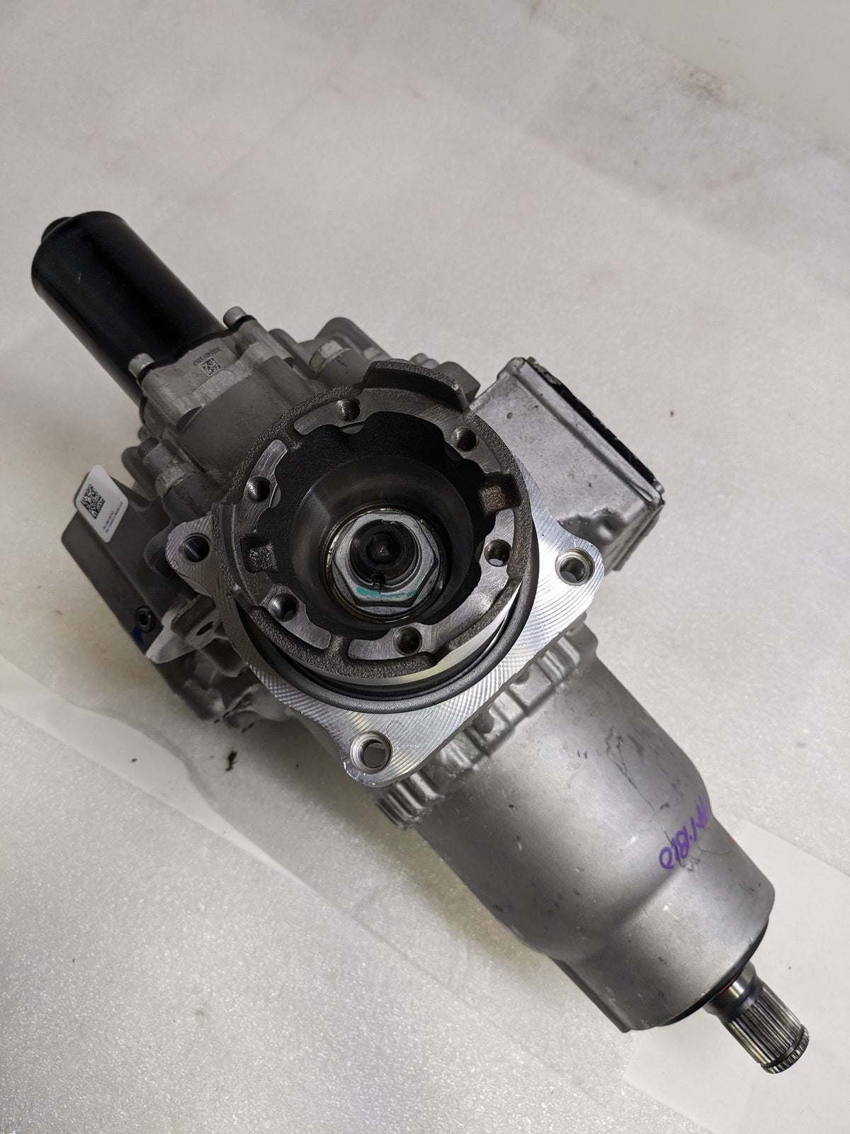 GENUINE MOPAR 68550586AA REAR AXLE DIFFERENTIAL NEW I2