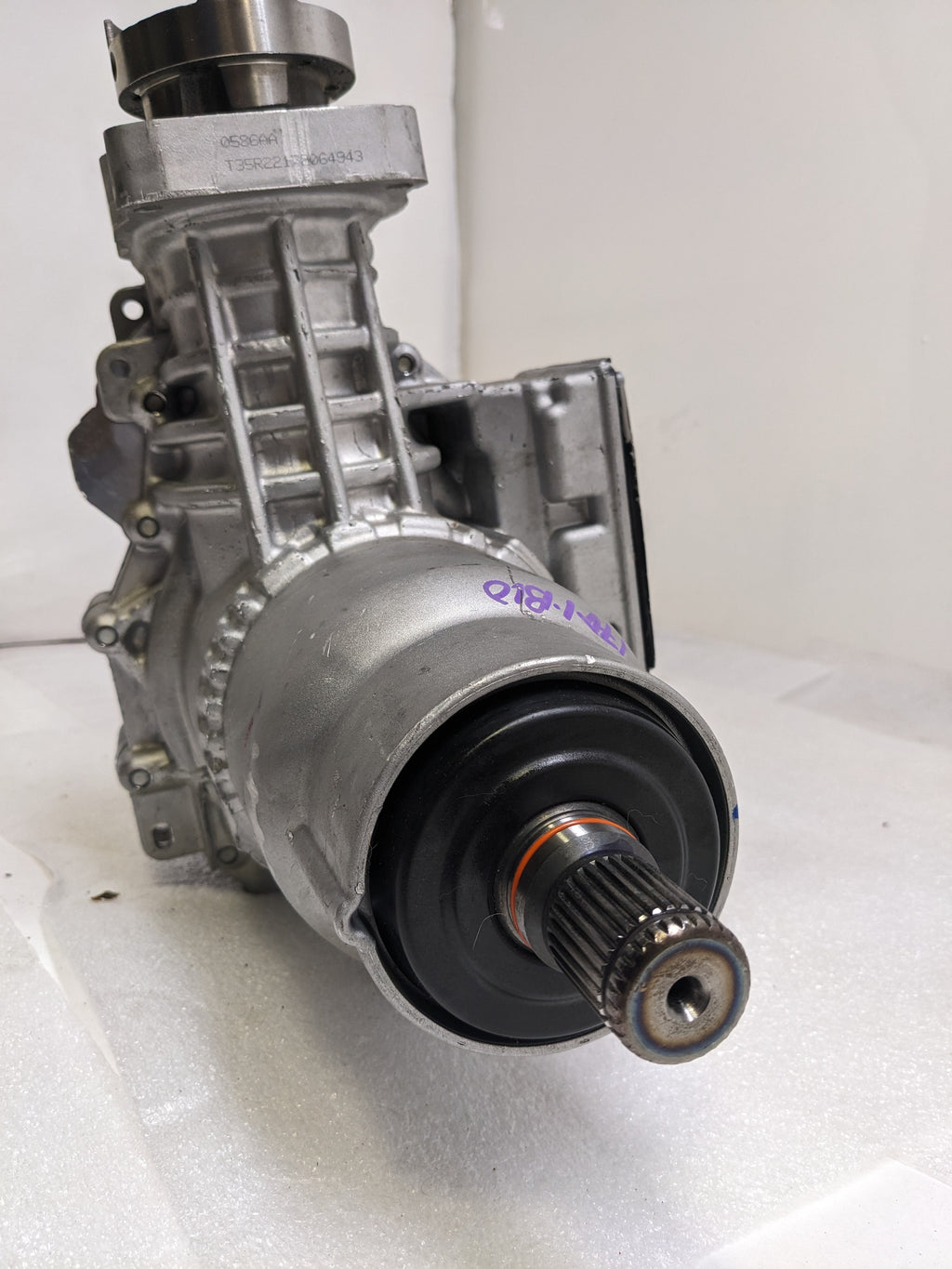 GENUINE MOPAR 68550586AA REAR AXLE DIFFERENTIAL NEW I2