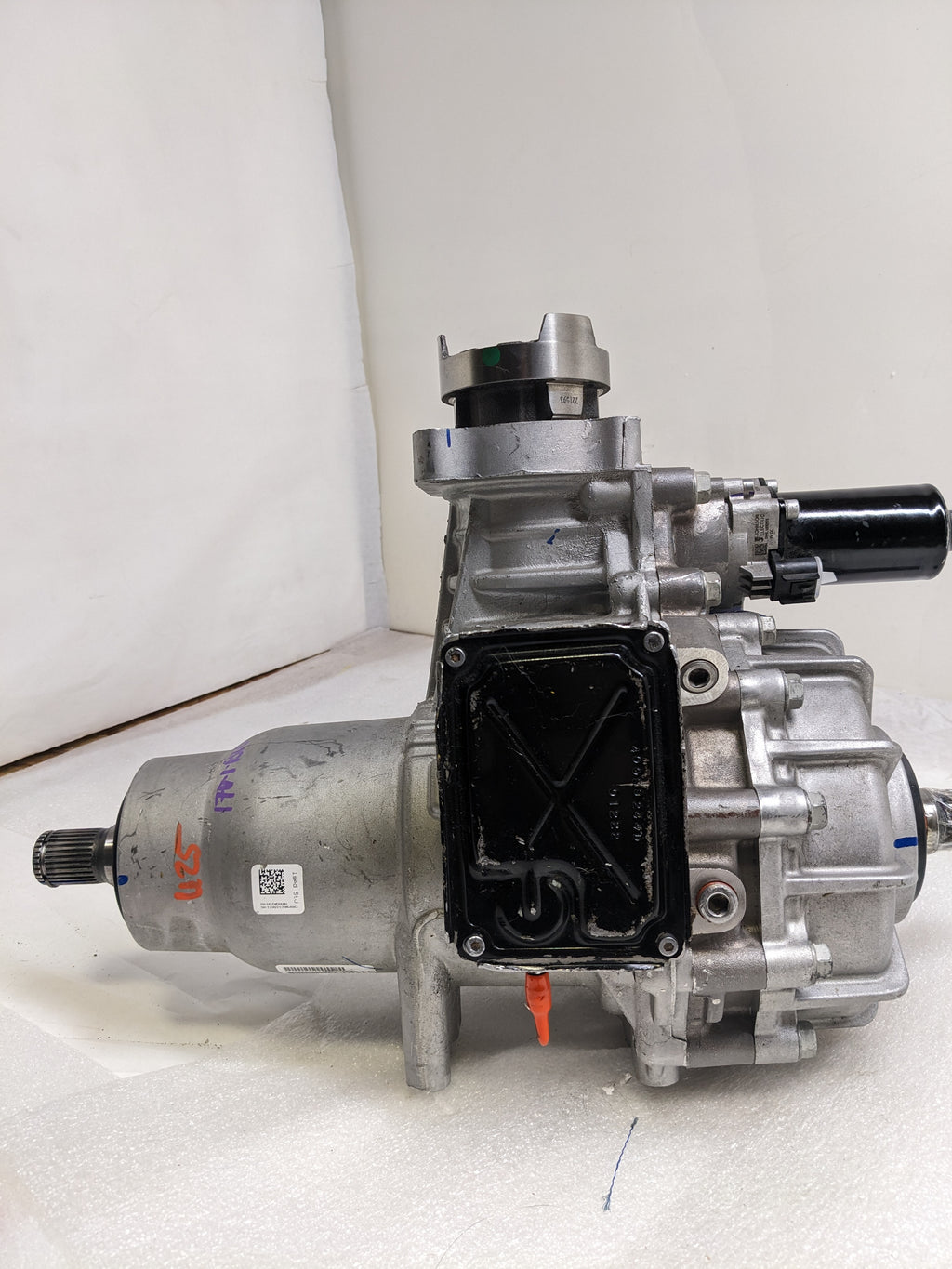 GENUINE MOPAR 68550586AA REAR AXLE DIFFERENTIAL NEW I2