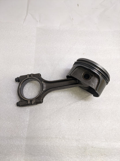 PORSCHE 9961031027R CONNECTING ROD W/ PISTON FOR 911/996 1999-2001 USED R24