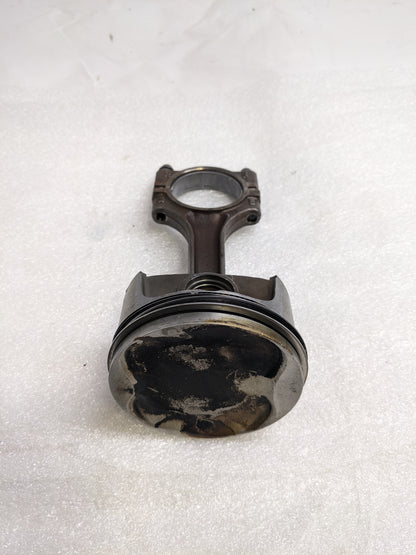 PORSCHE 9961031027R CONNECTING ROD W/ PISTON FOR 911/996 1999-2001 USED R24