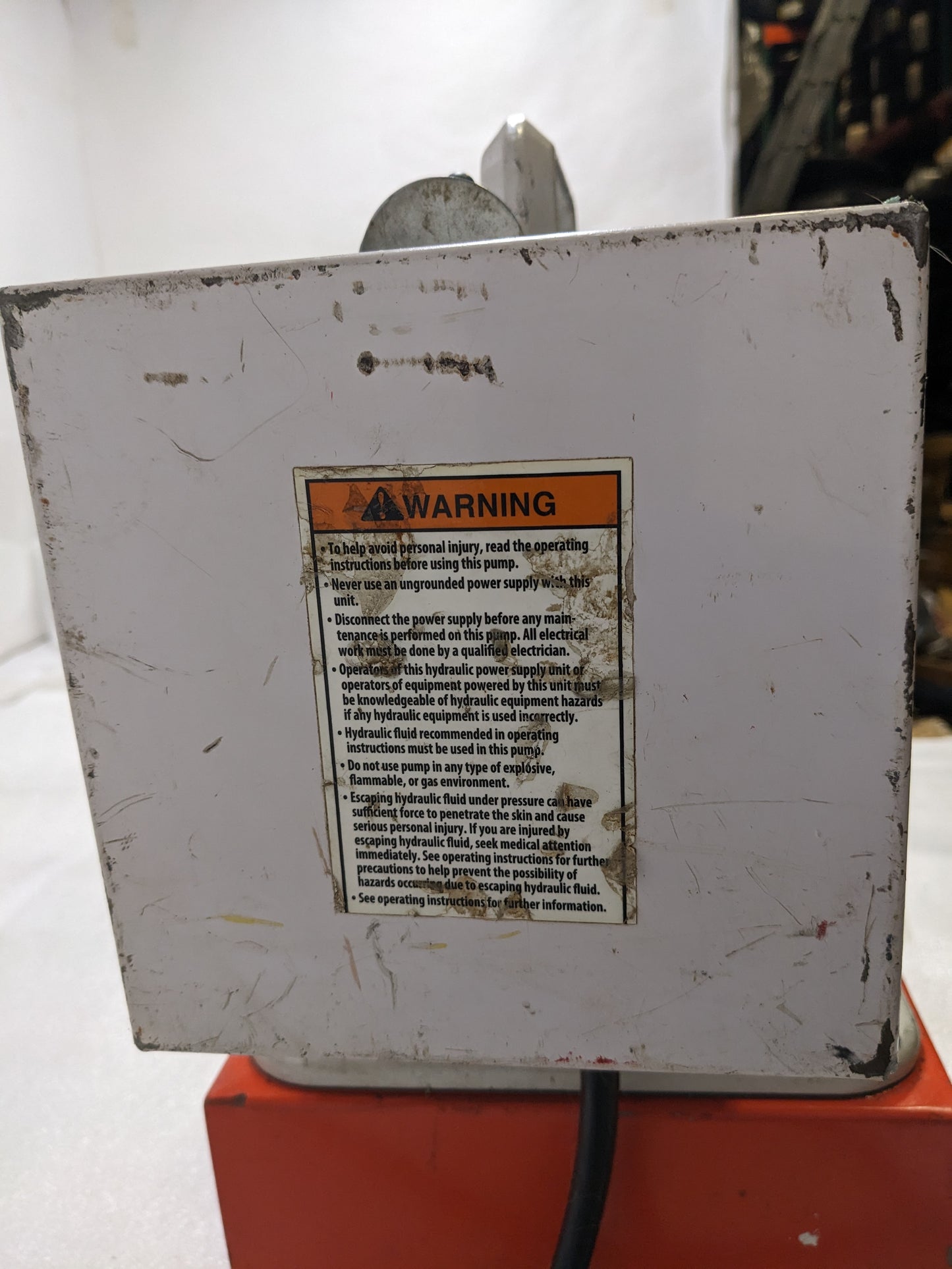 POWER TEAM 65804 SPX ELECTRIC PUMP MODEL C 110/115V 50/60HZ USED B2